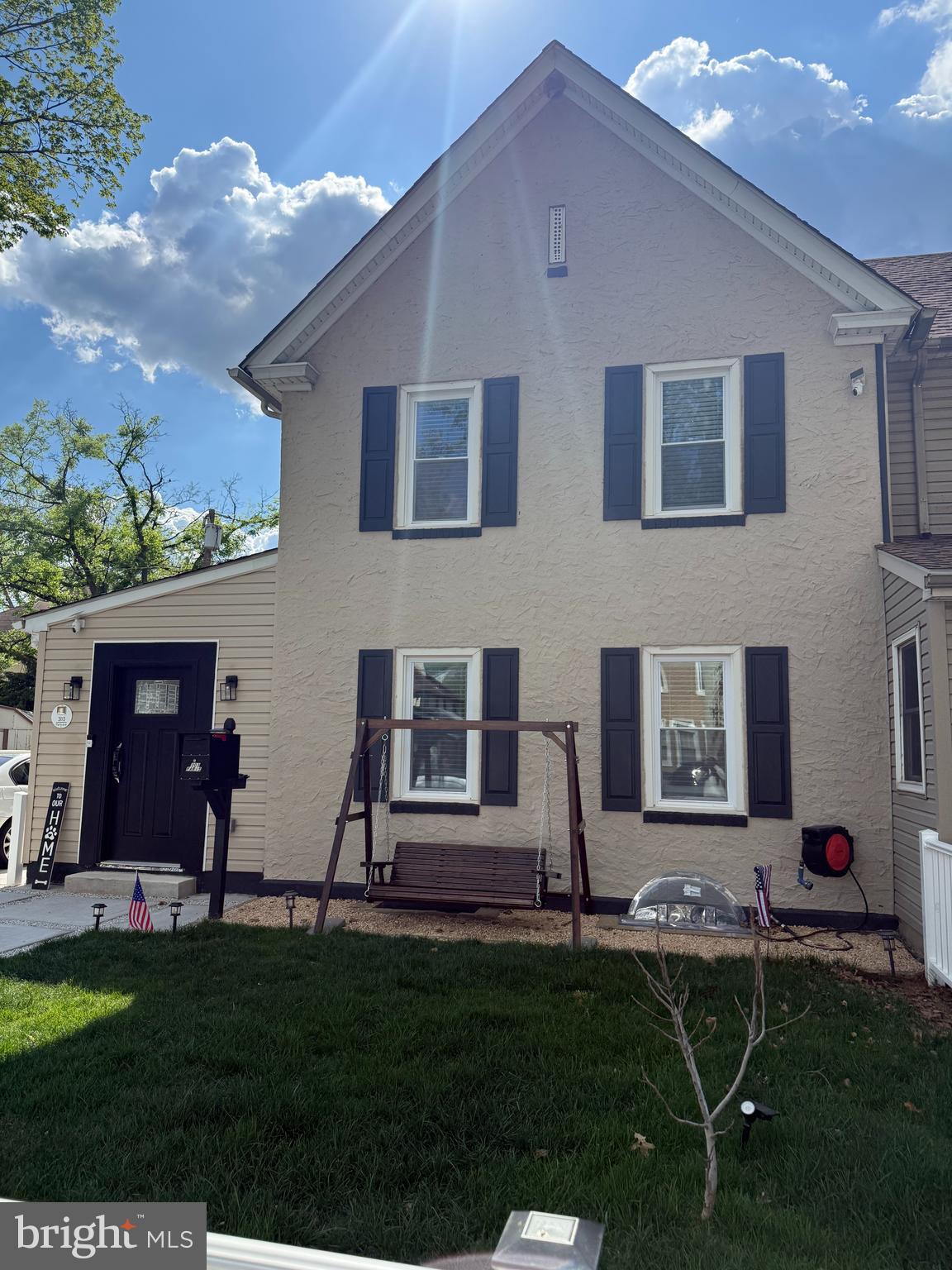 303 PARIS AVENUE