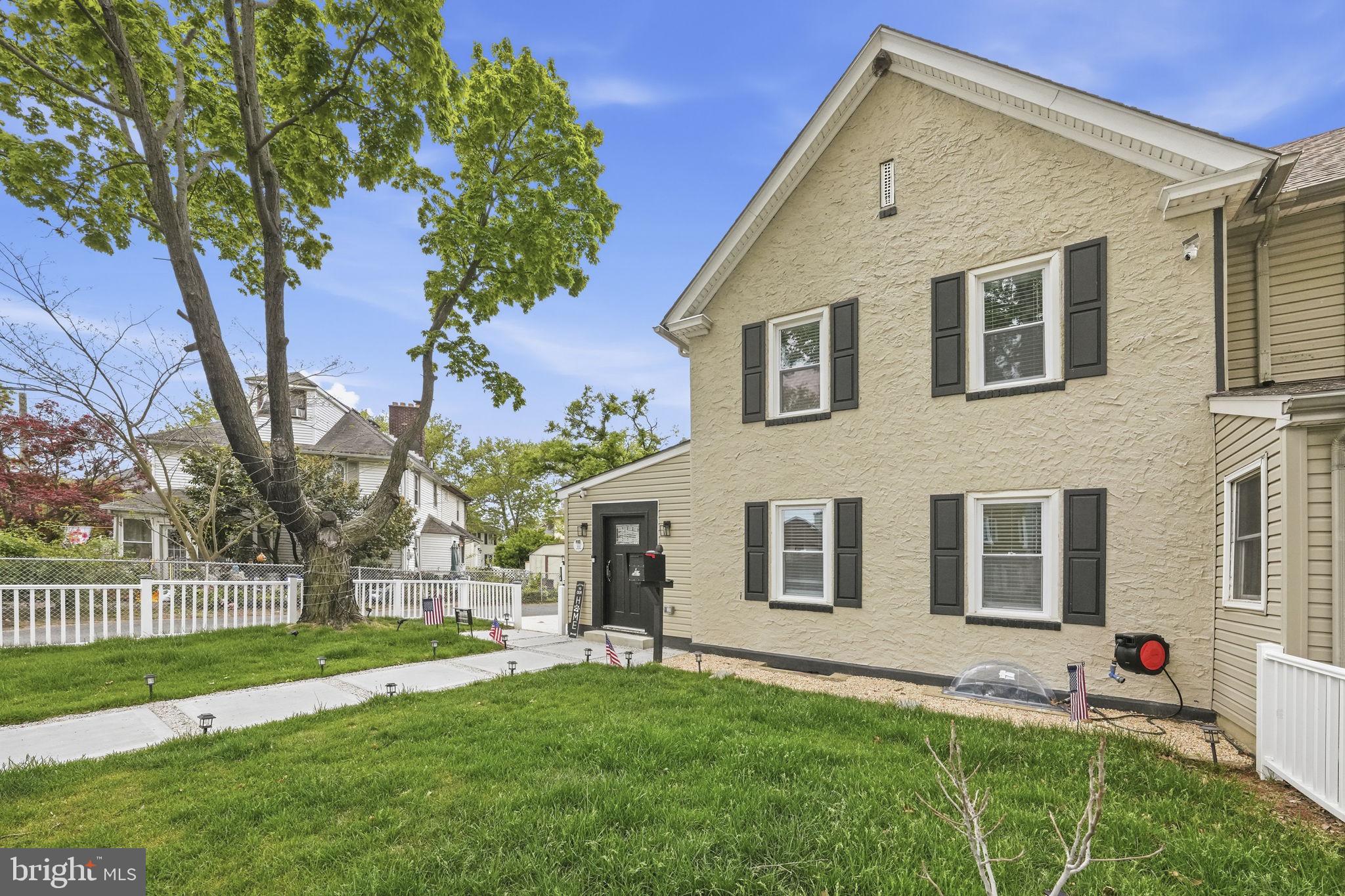 303 PARIS AVENUE