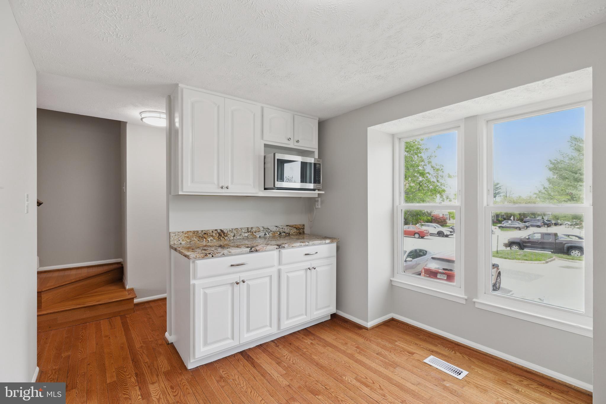 POHICK VILLAGE - Residential