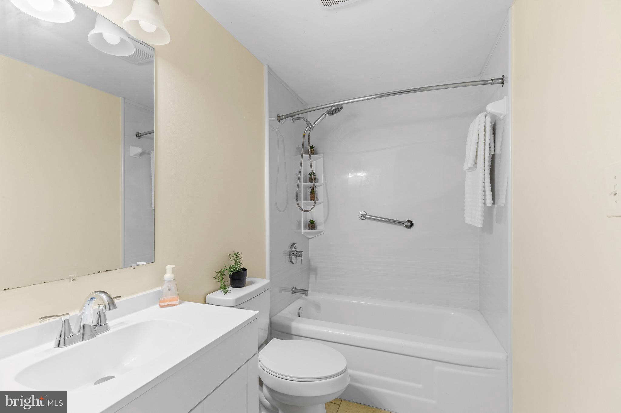 POHICK VILLAGE - Residential