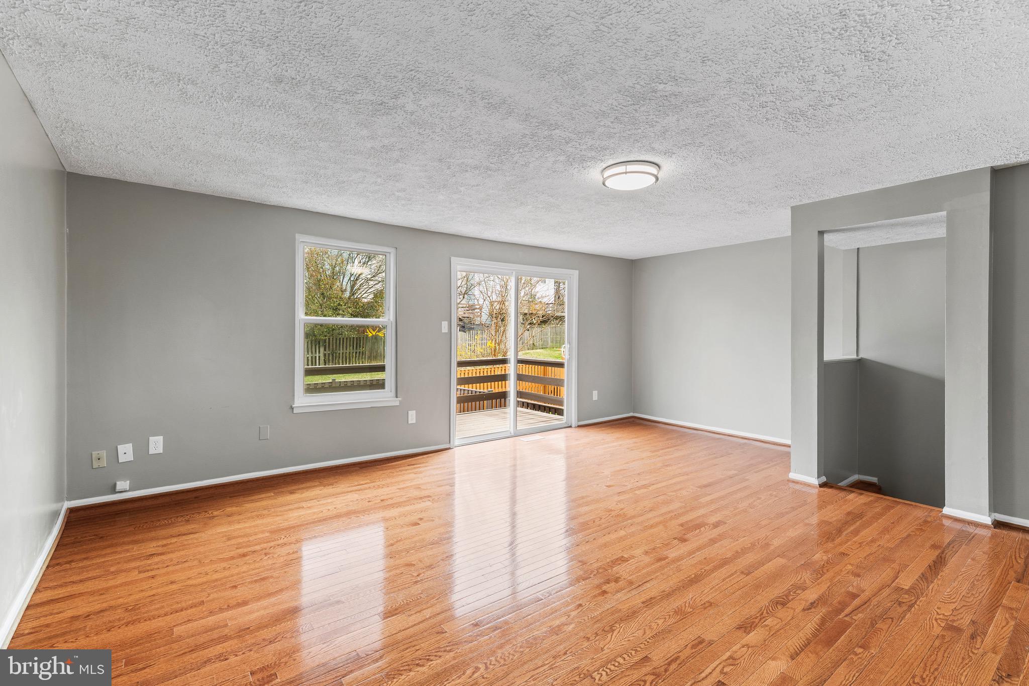 POHICK VILLAGE - Residential