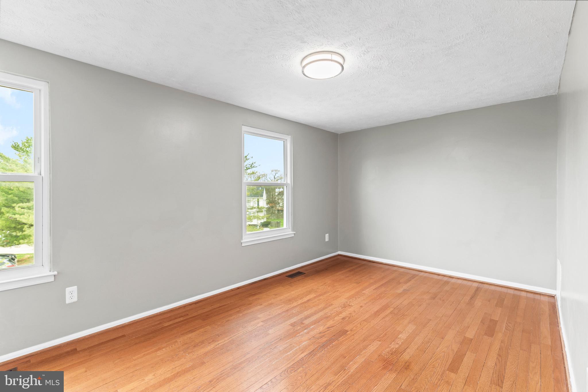 POHICK VILLAGE - Residential