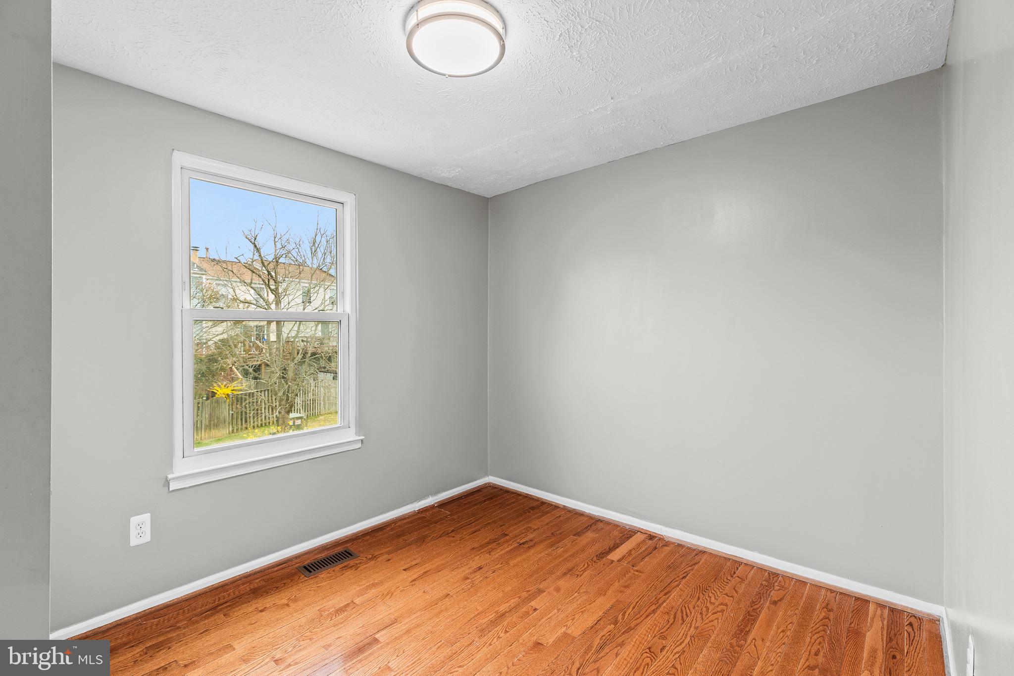 POHICK VILLAGE - Residential