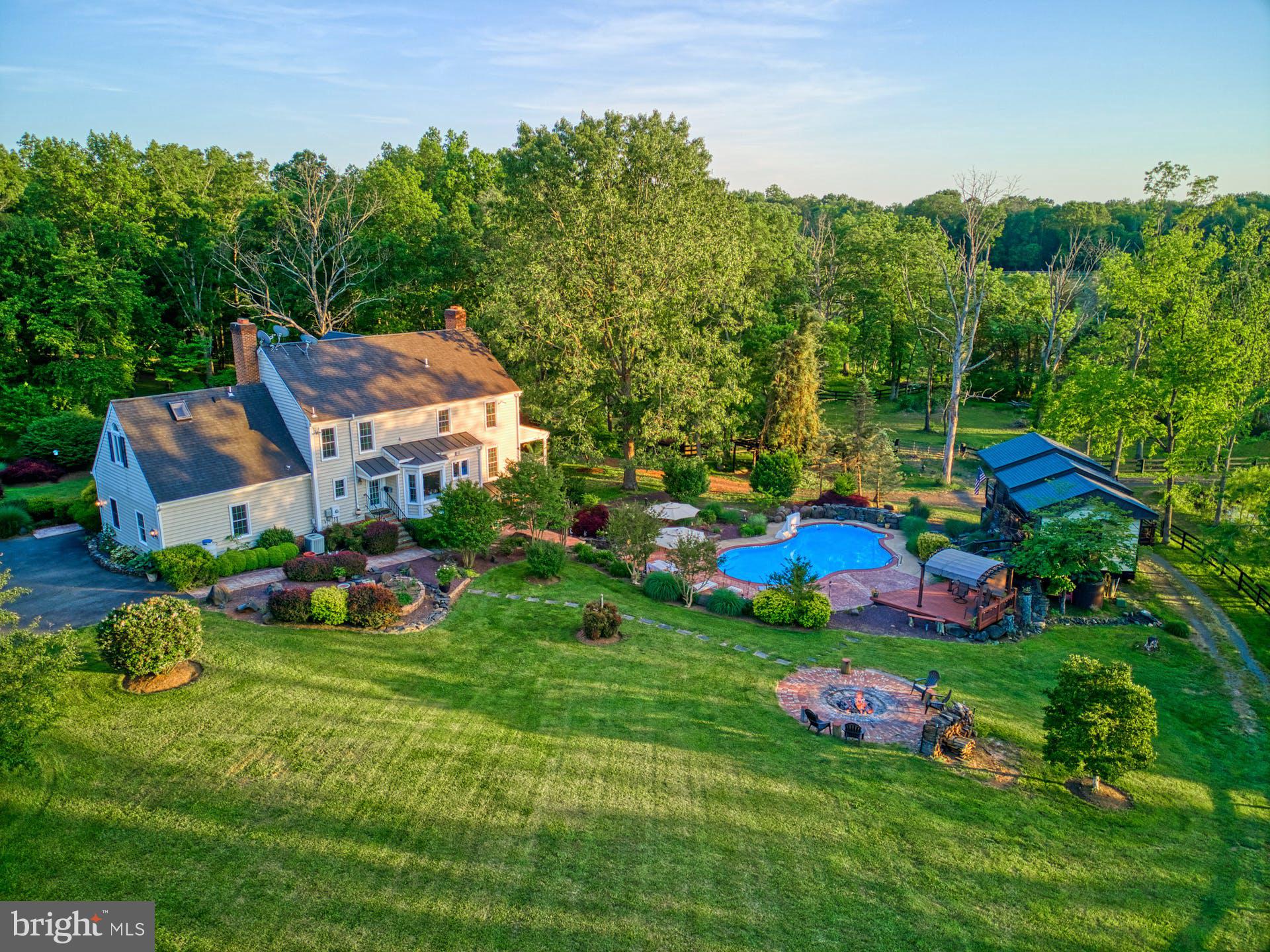 FALKLAND FARM - Residential