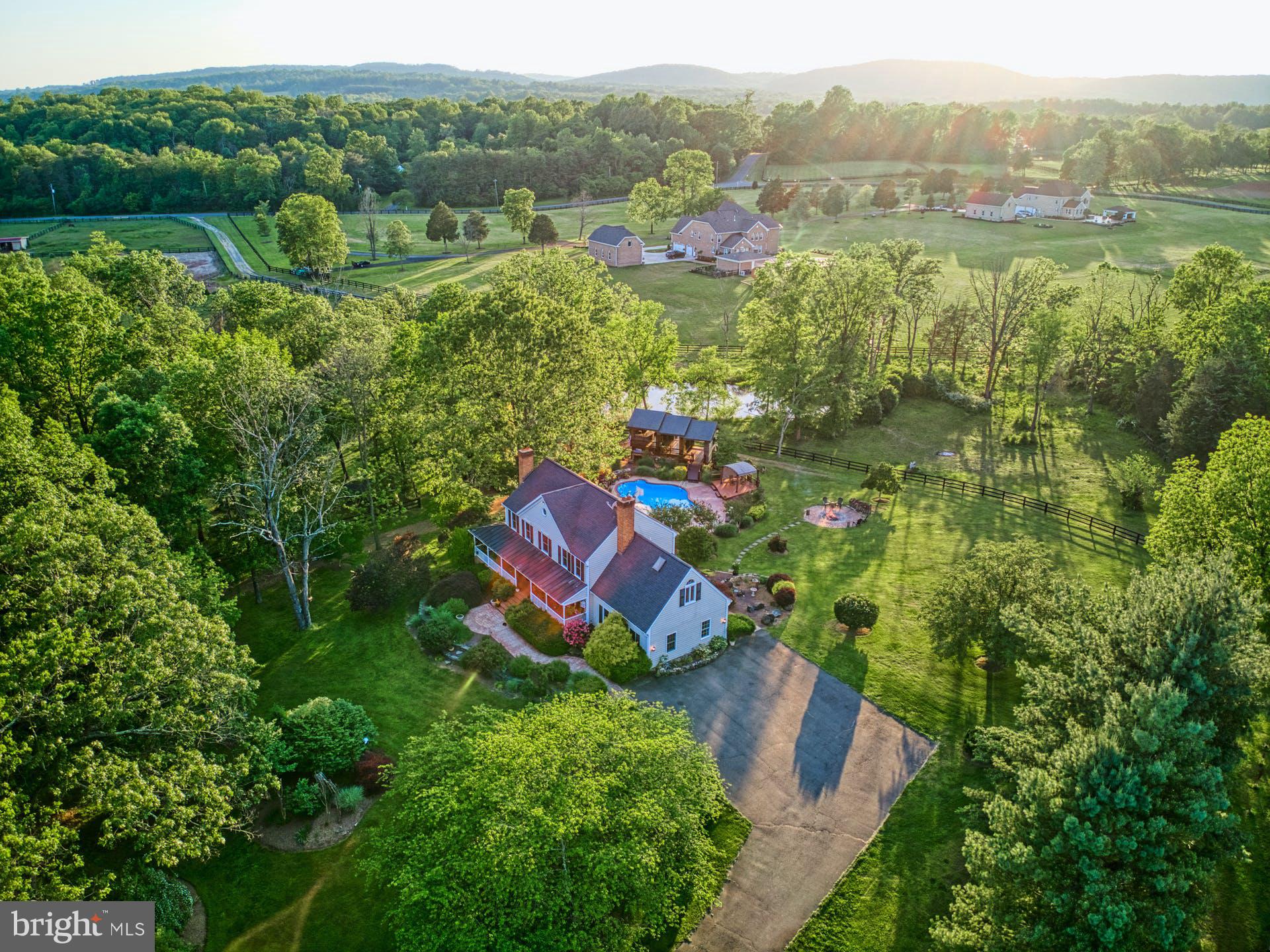 FALKLAND FARM - Residential