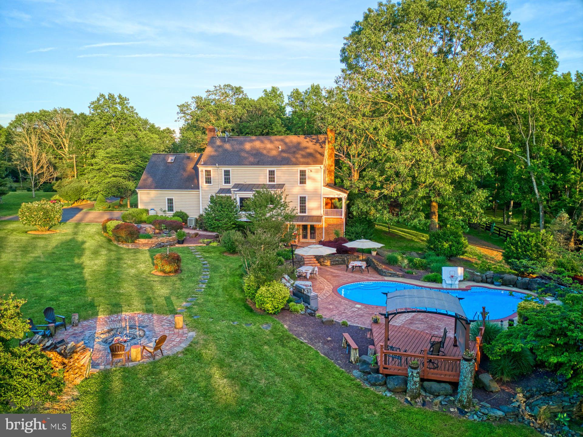 FALKLAND FARM - Residential