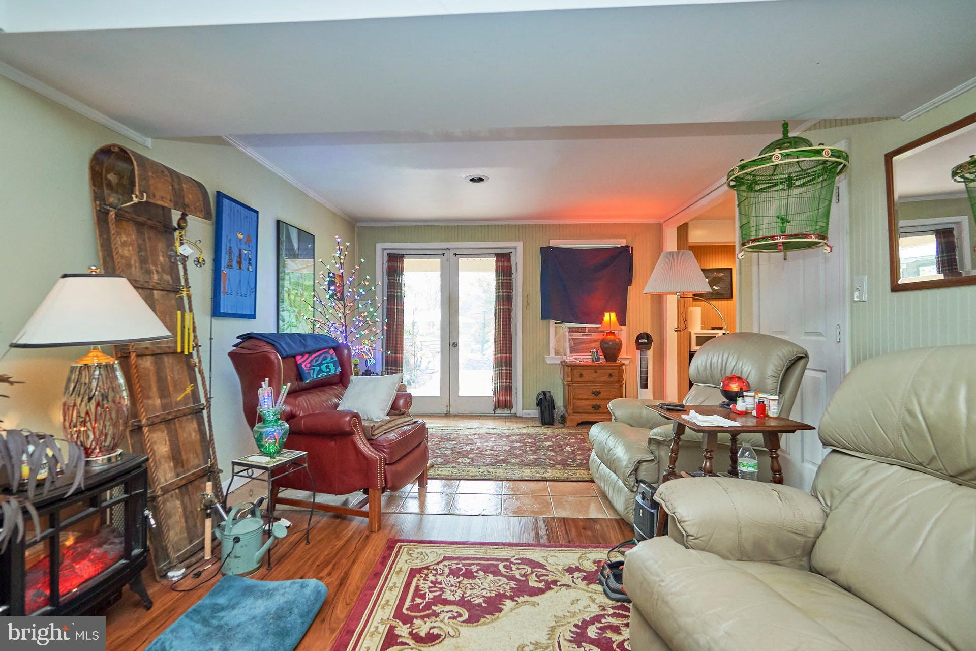 FALKLAND FARM - Residential