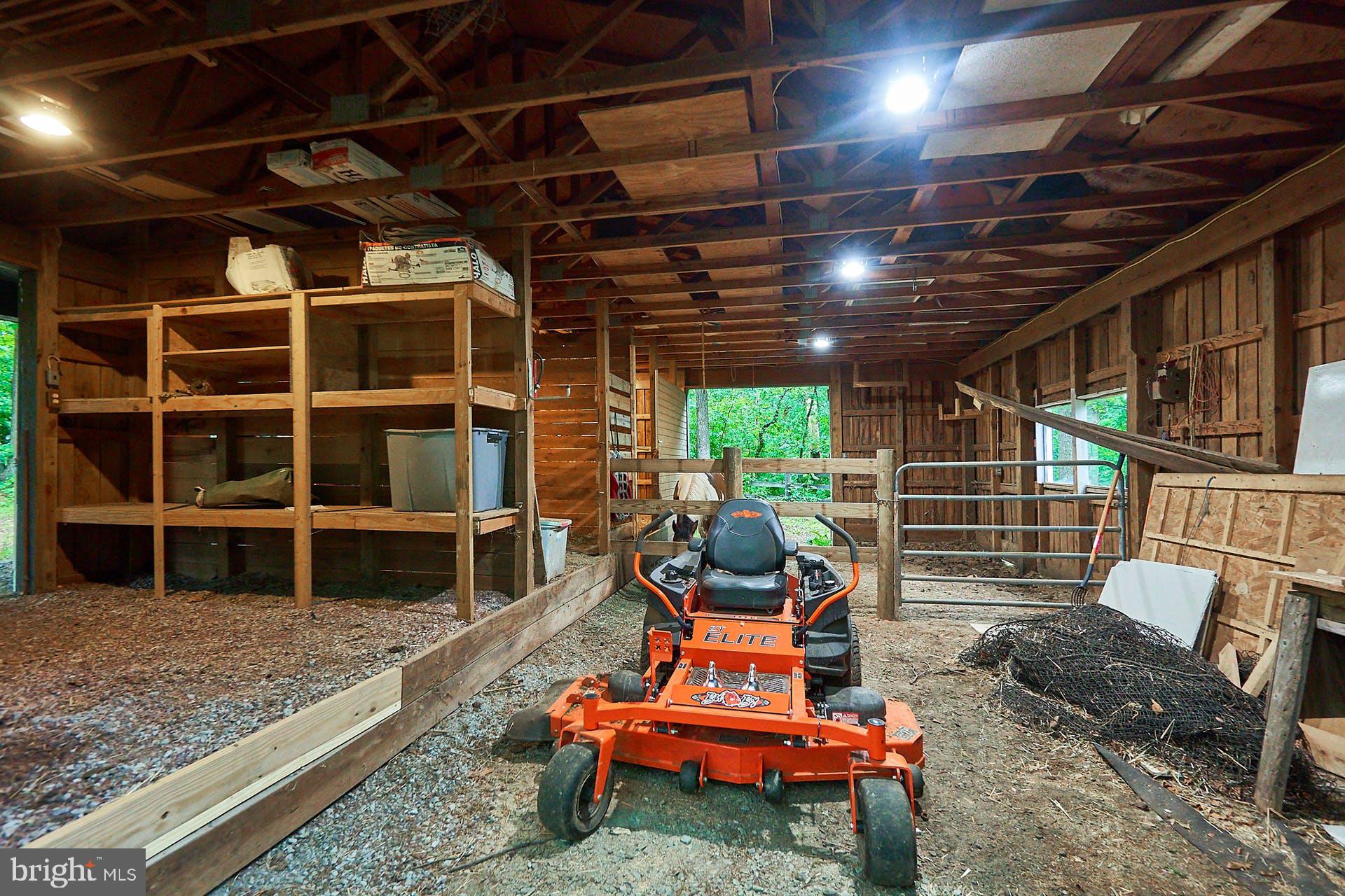 FALKLAND FARM - Residential