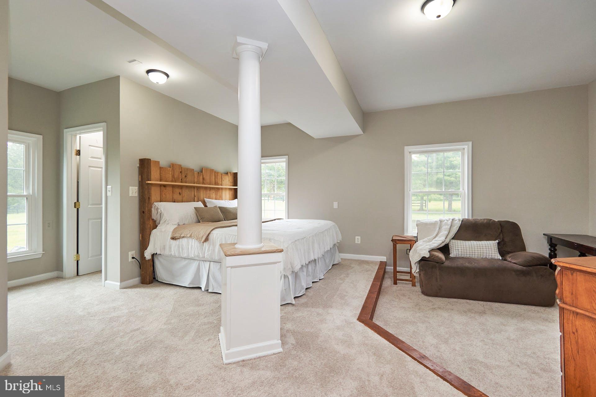 FALKLAND FARM - Residential