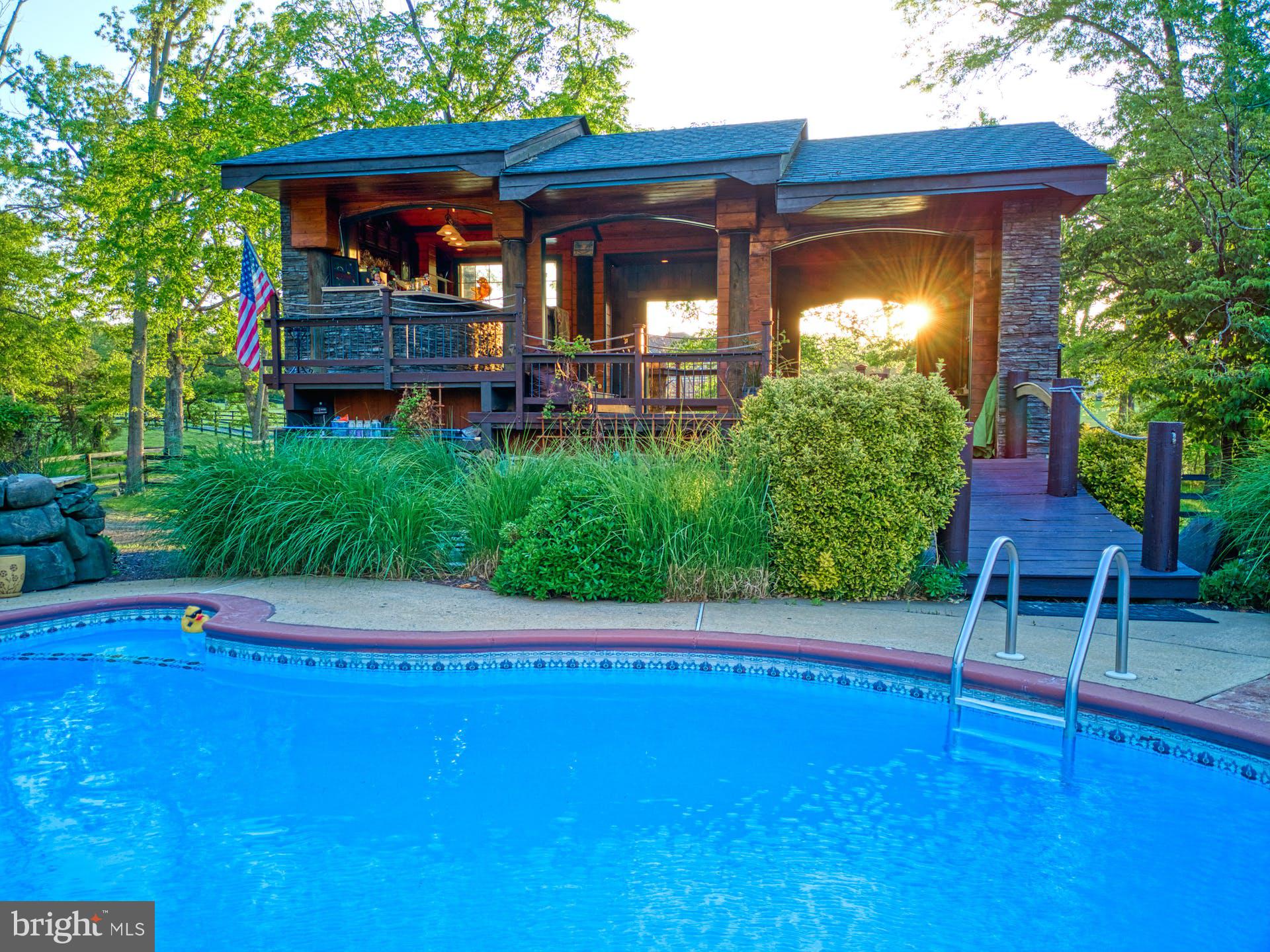 FALKLAND FARM - Residential