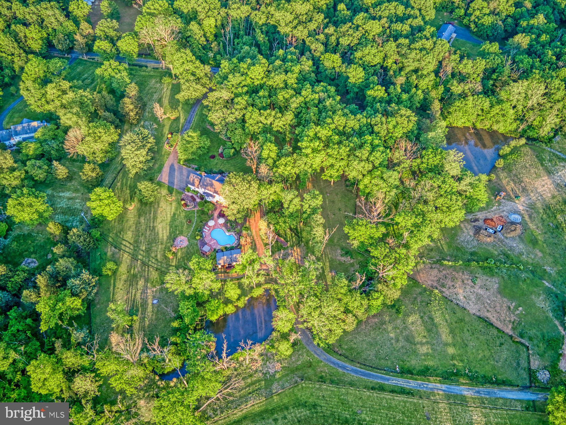 FALKLAND FARM - Residential