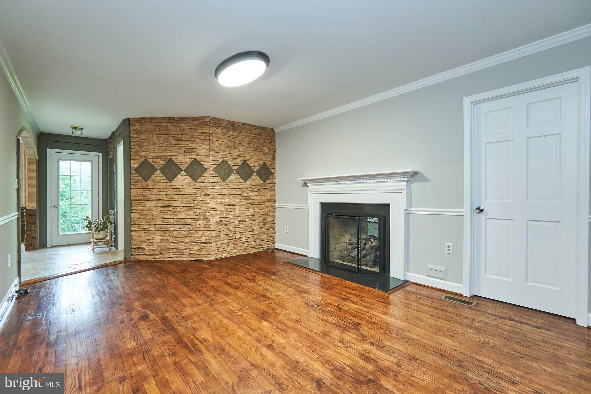 FALKLAND FARM - Residential