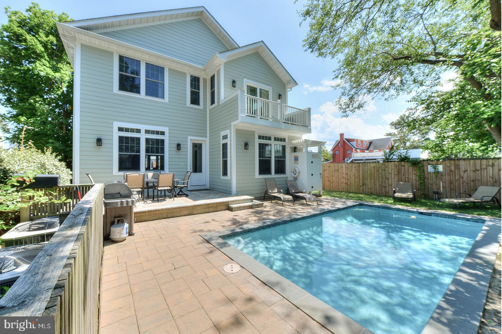 NORTH REHOBOTH - Residential