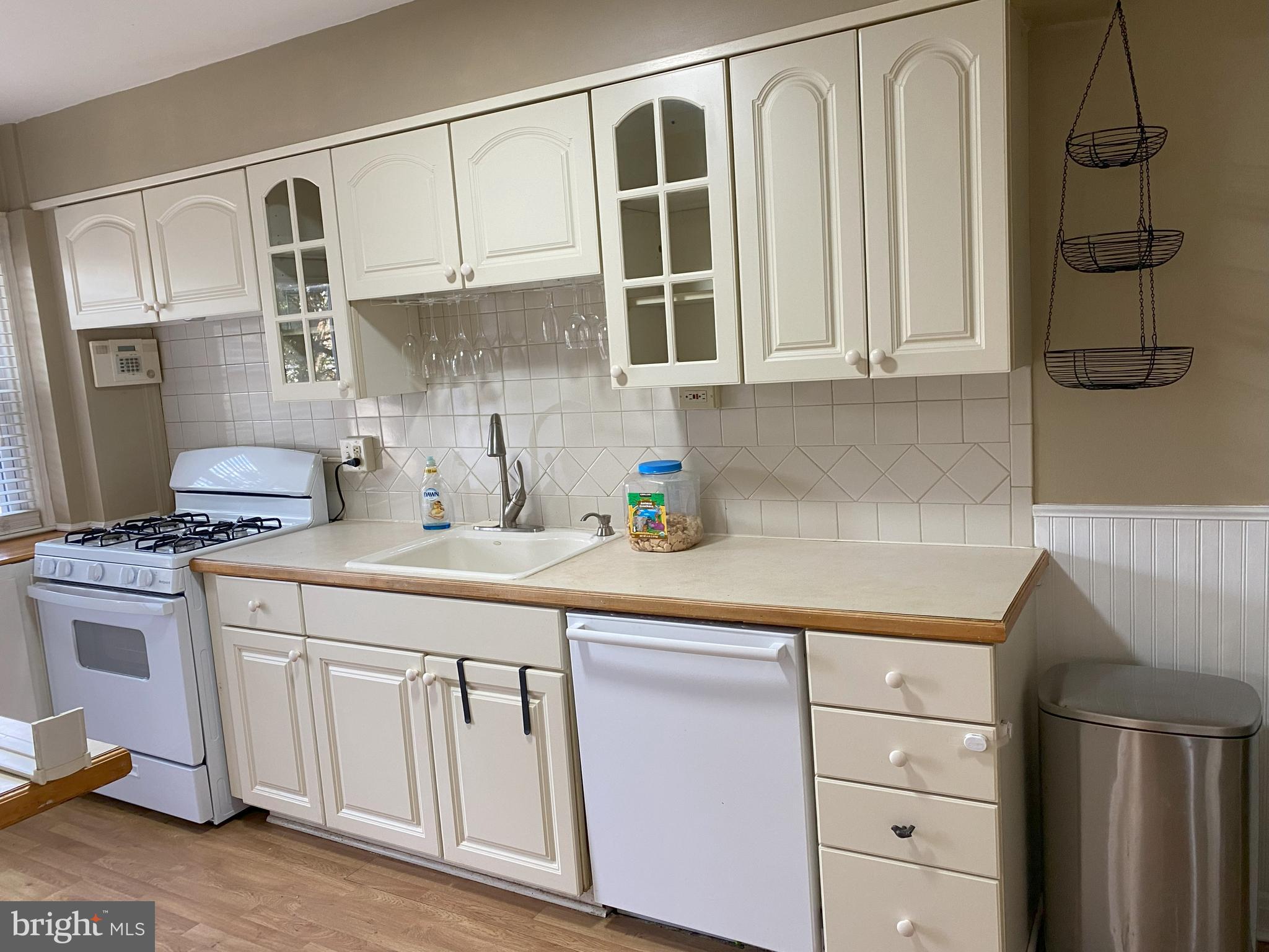 ACADEMY HEIGHTS - Residential