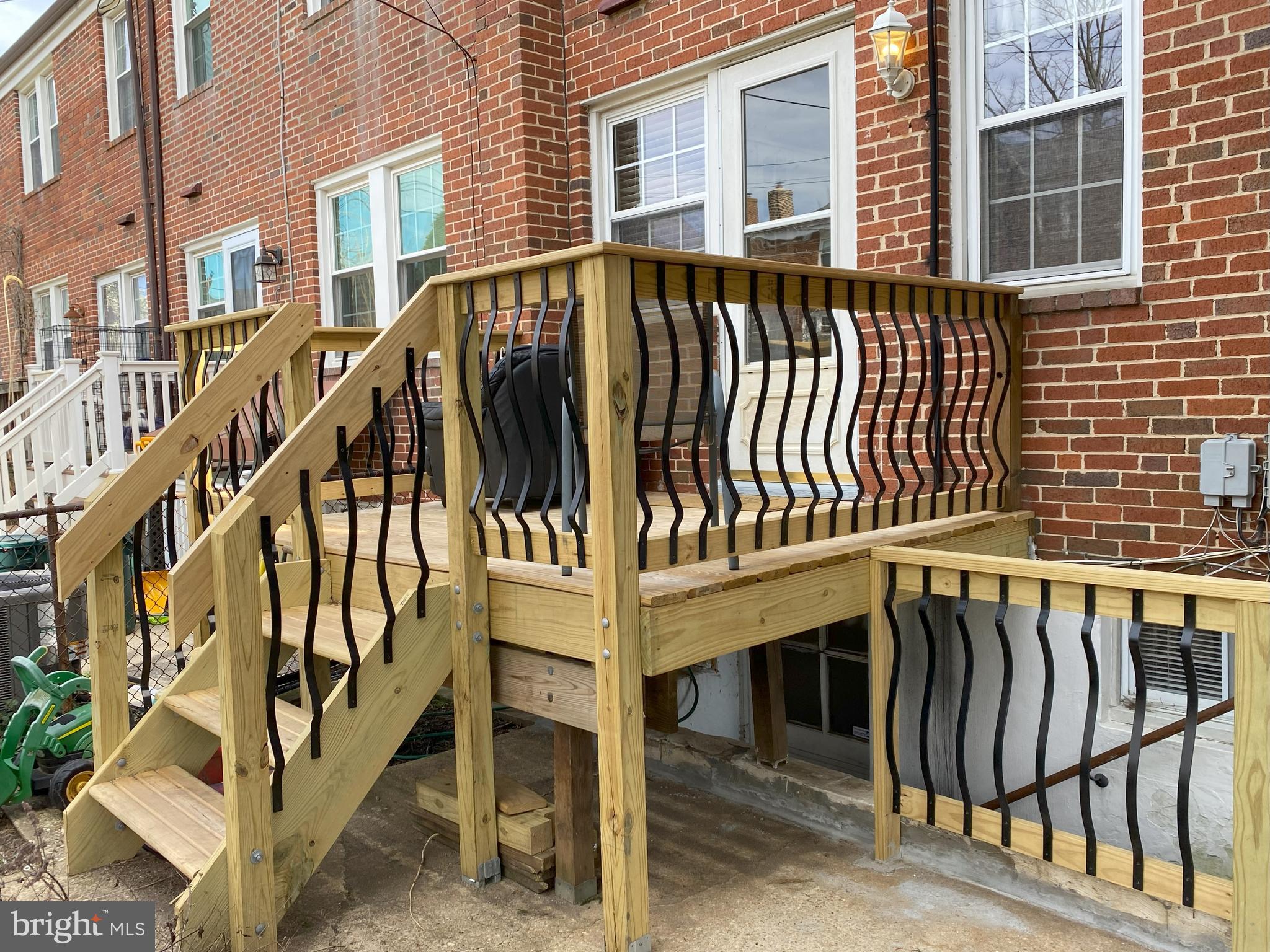 ACADEMY HEIGHTS - Residential