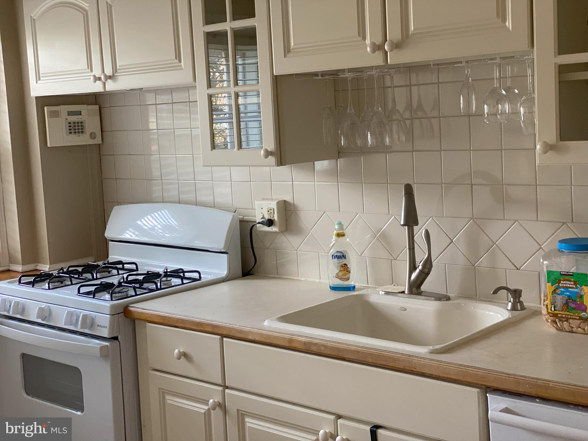 ACADEMY HEIGHTS - Residential