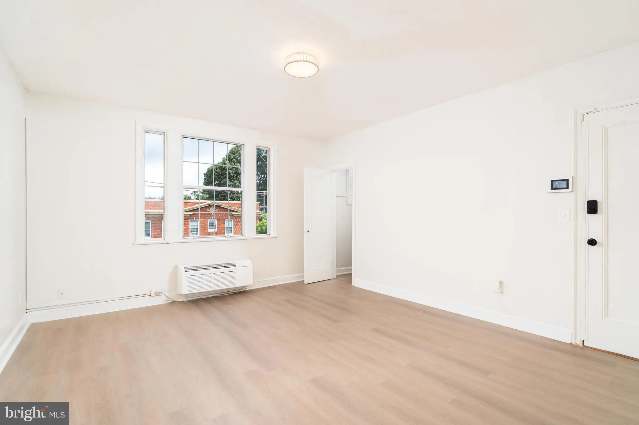 Washington, District Of Columbia 20011, United States, 1 Bedroom Bedrooms, ,1 BathroomBathrooms,Residential,Active,176185