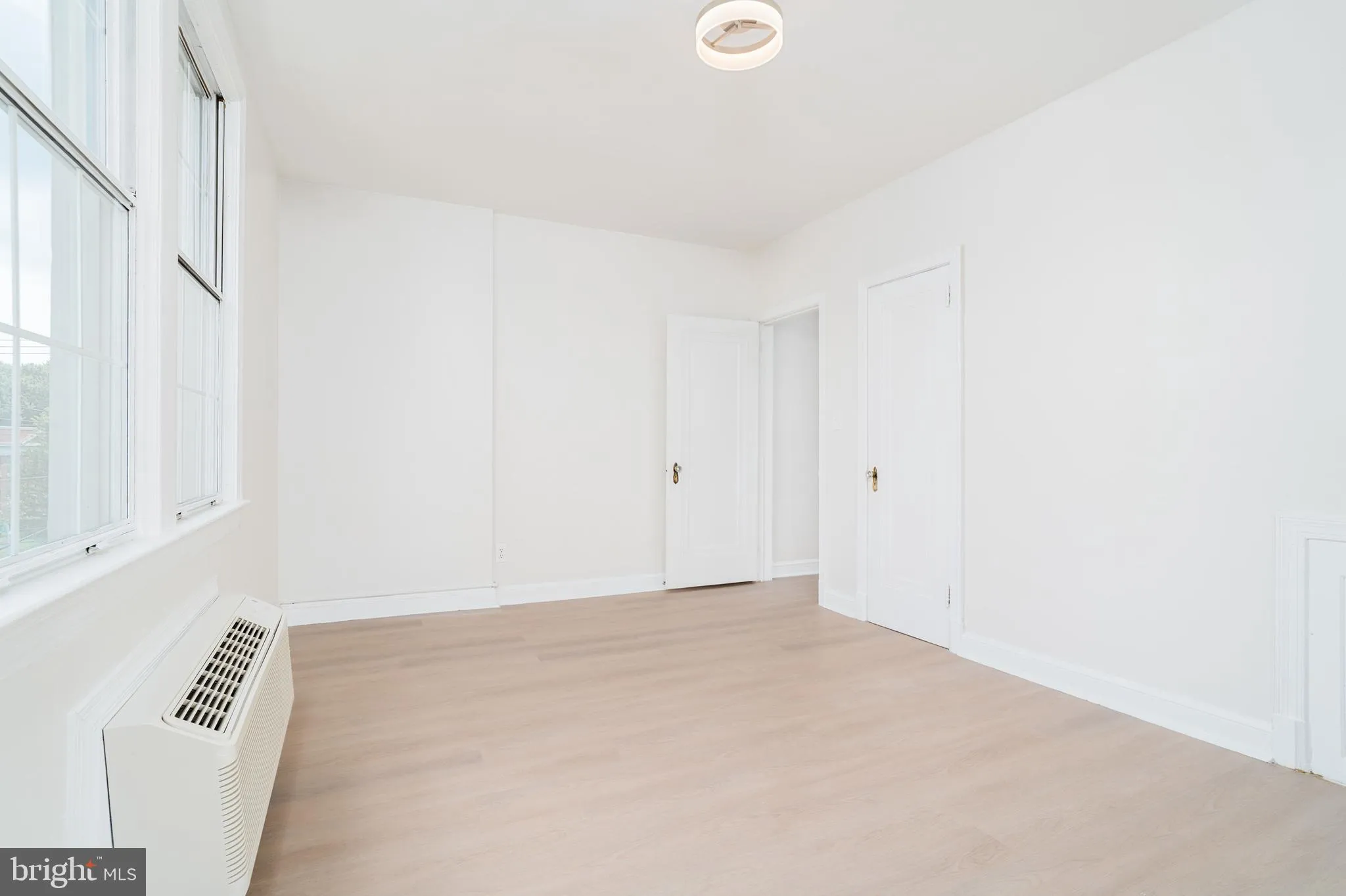 Washington, District Of Columbia 20011, United States, 1 Bedroom Bedrooms, ,1 BathroomBathrooms,Residential,Active,176185