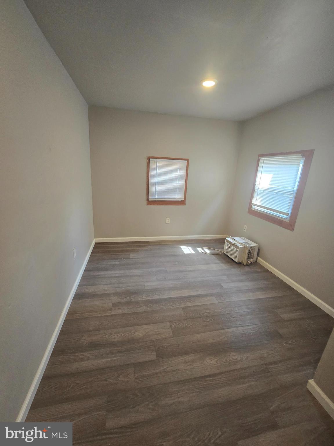 CHESTERBROOK - Residential