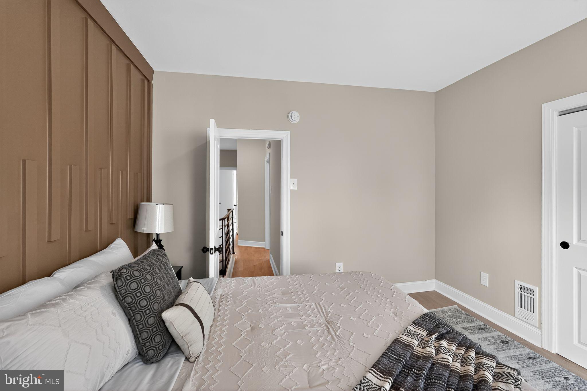 MILL CREEK - Residential