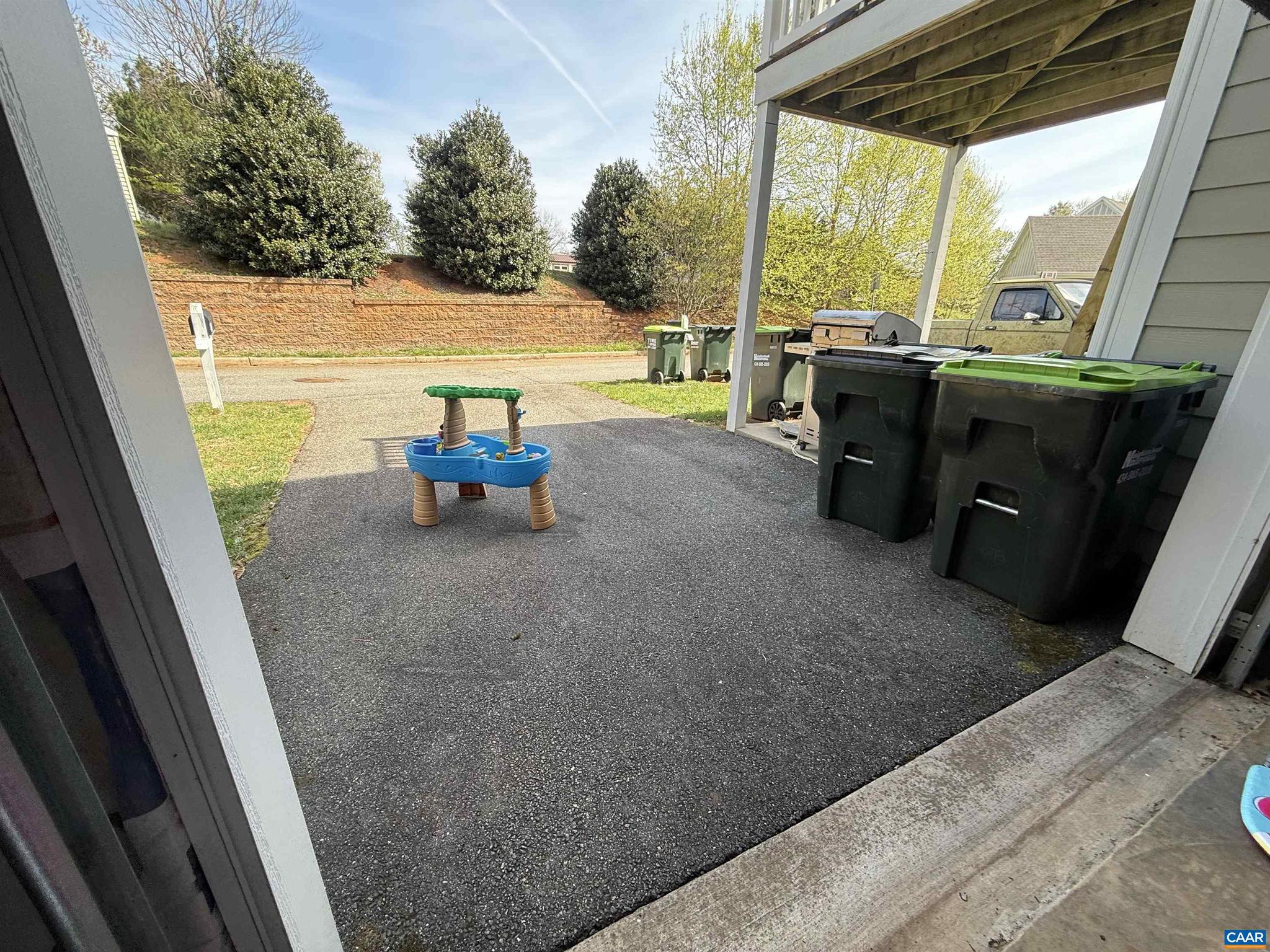 1273 HADEN PL