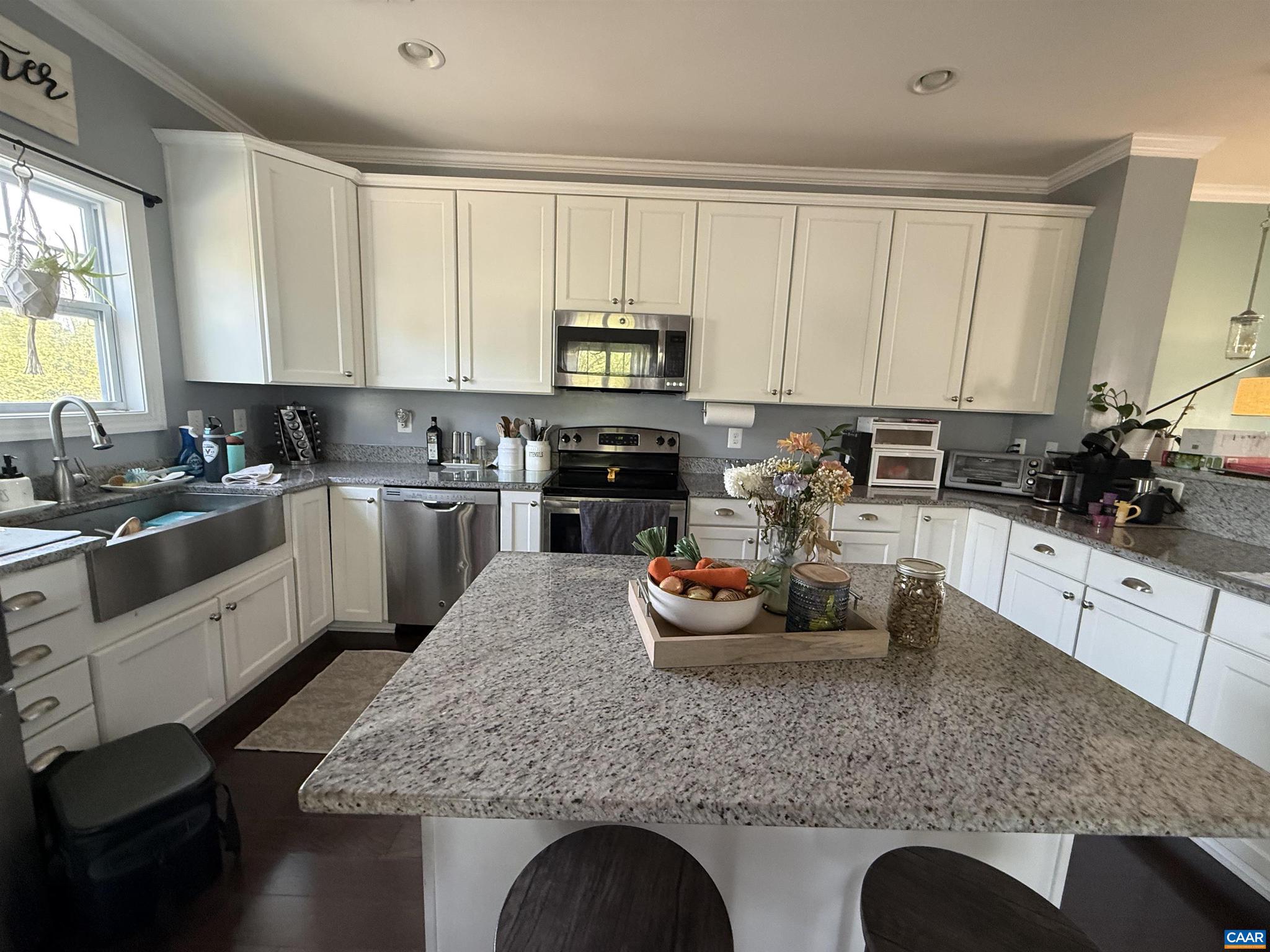 1273 HADEN PL