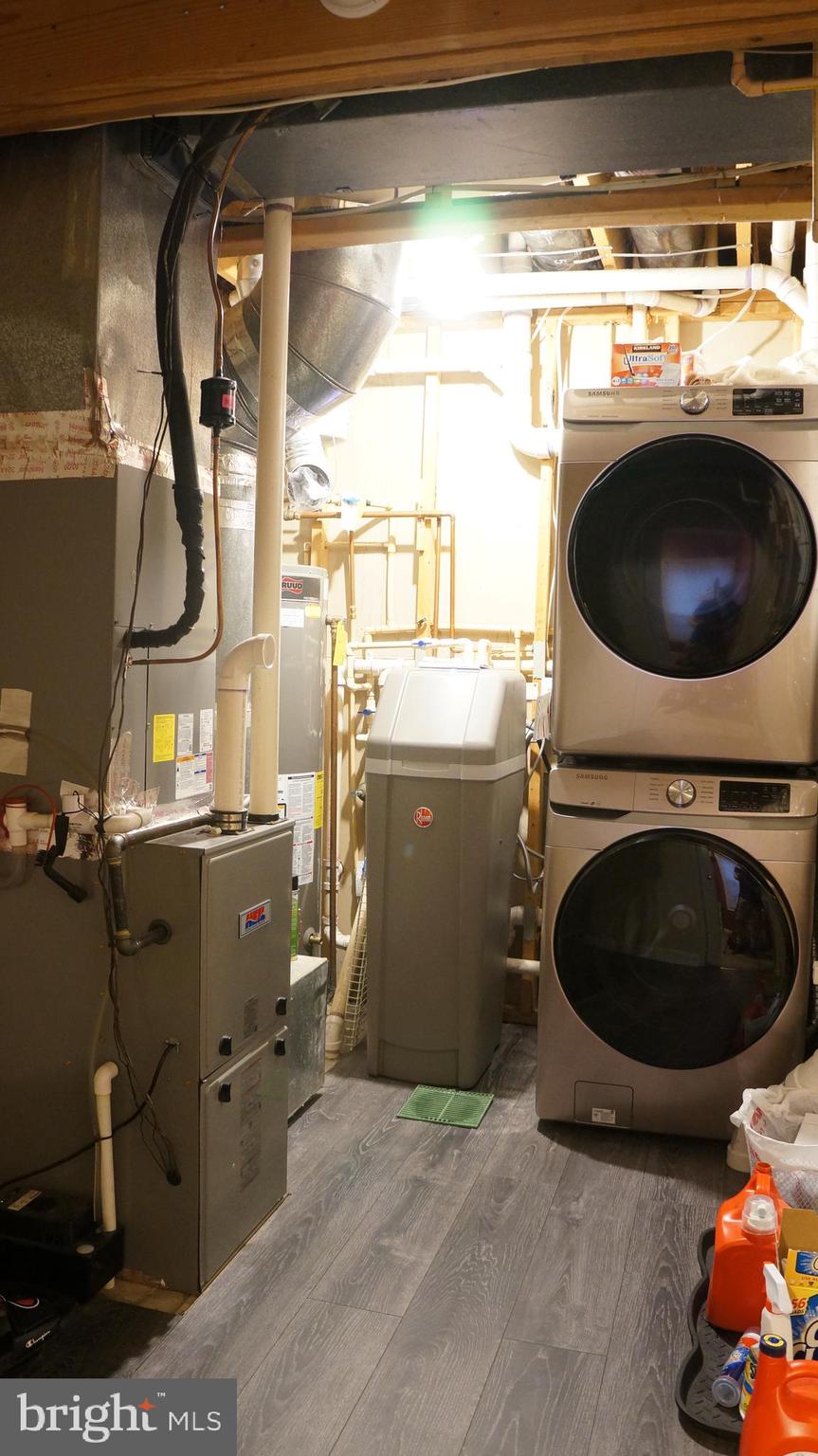 FREDERICKTOWNE ESTATES - Residential