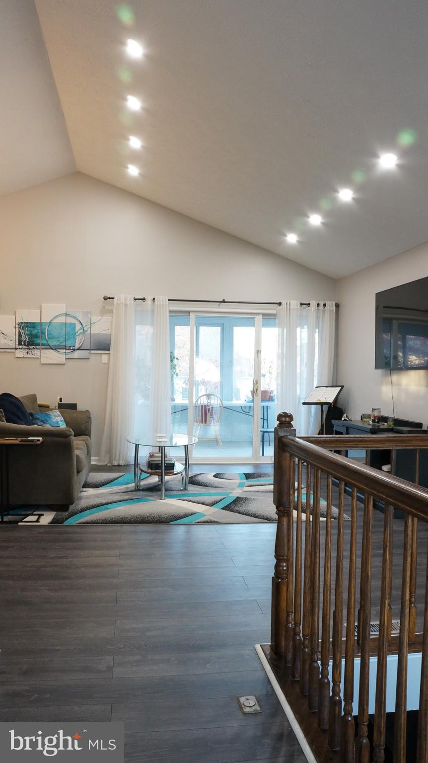 FREDERICKTOWNE ESTATES - Residential