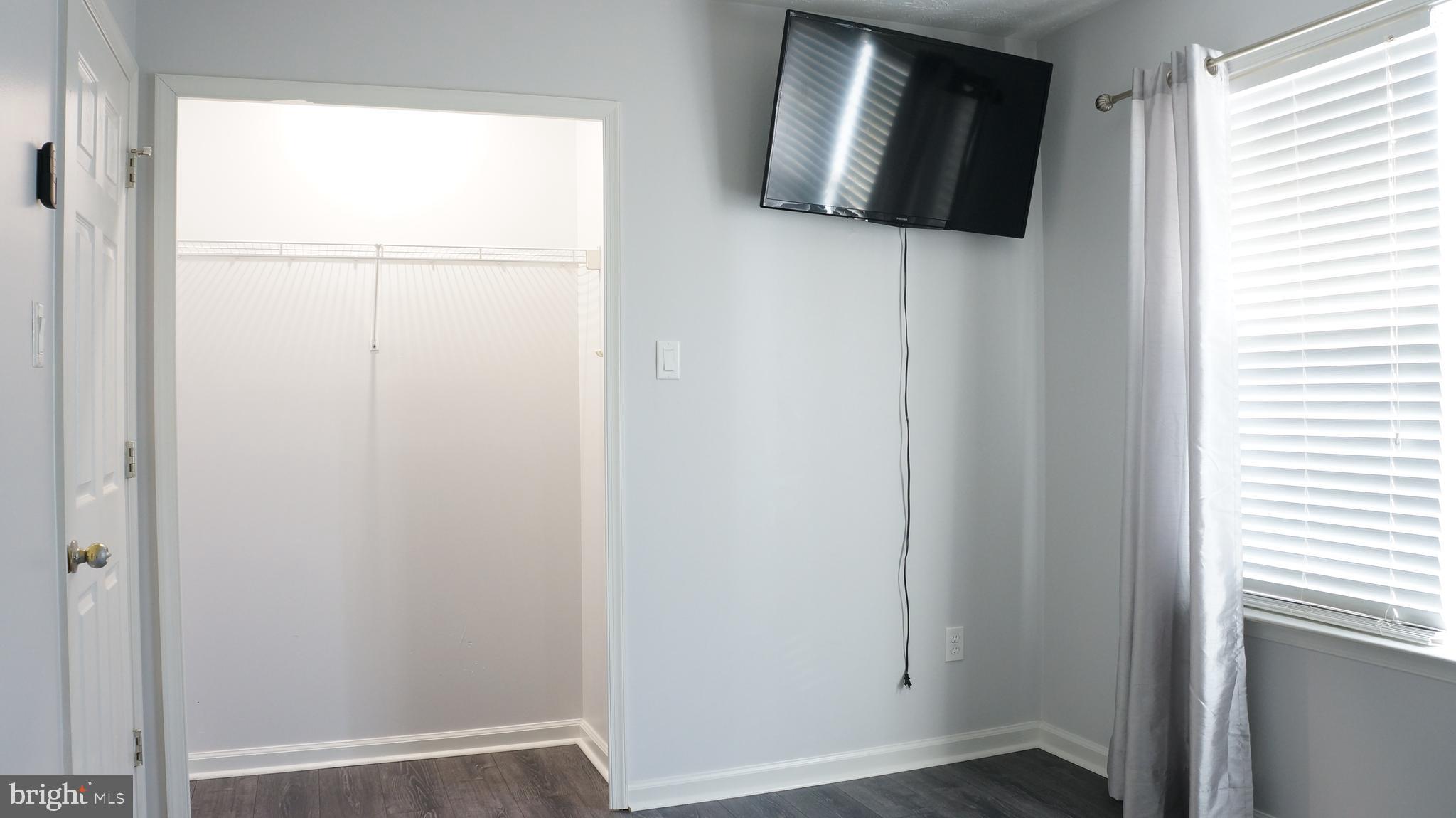 FREDERICKTOWNE ESTATES - Residential