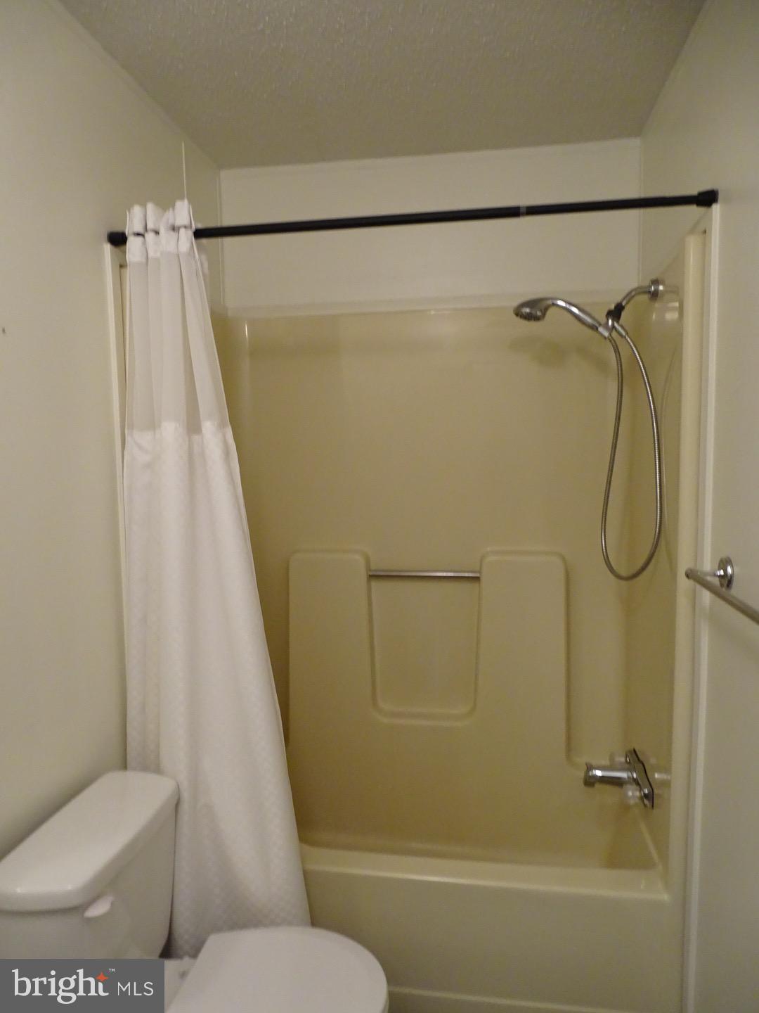 G&G ASHTON HEIGHTS - Residential