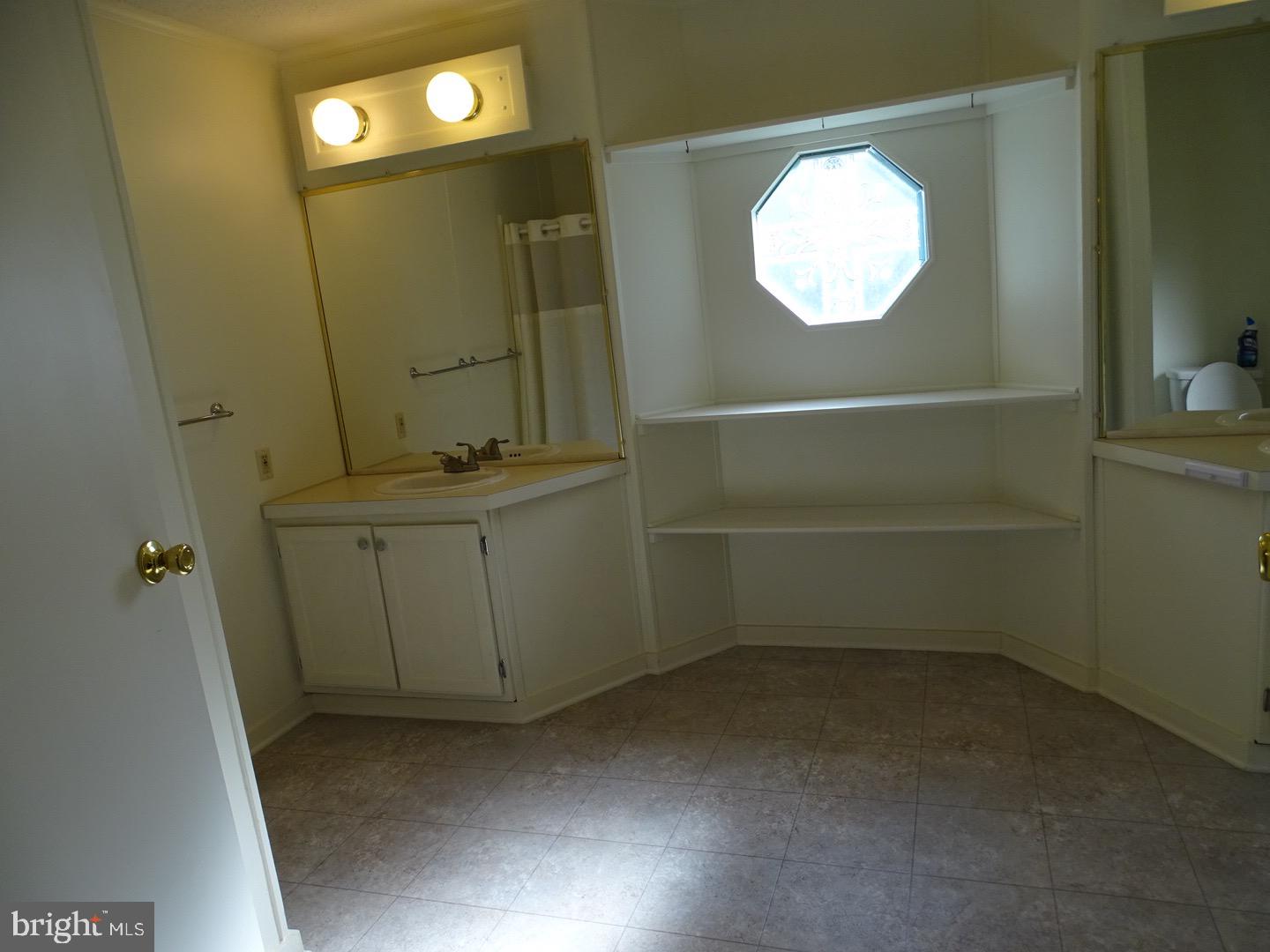 G&G ASHTON HEIGHTS - Residential