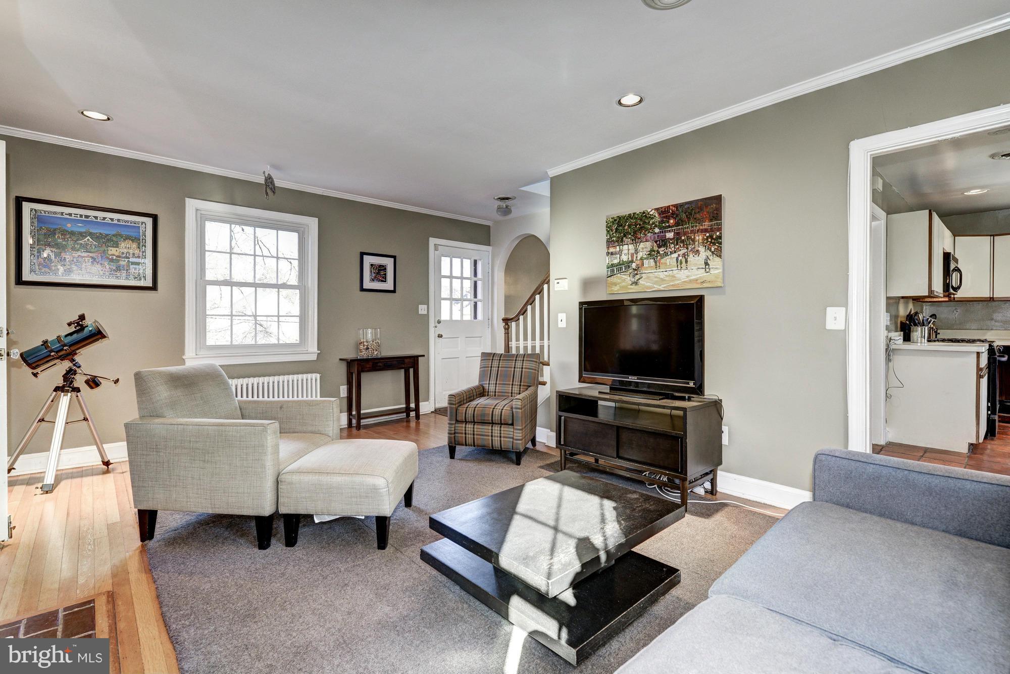 WOODSIDE - Residential