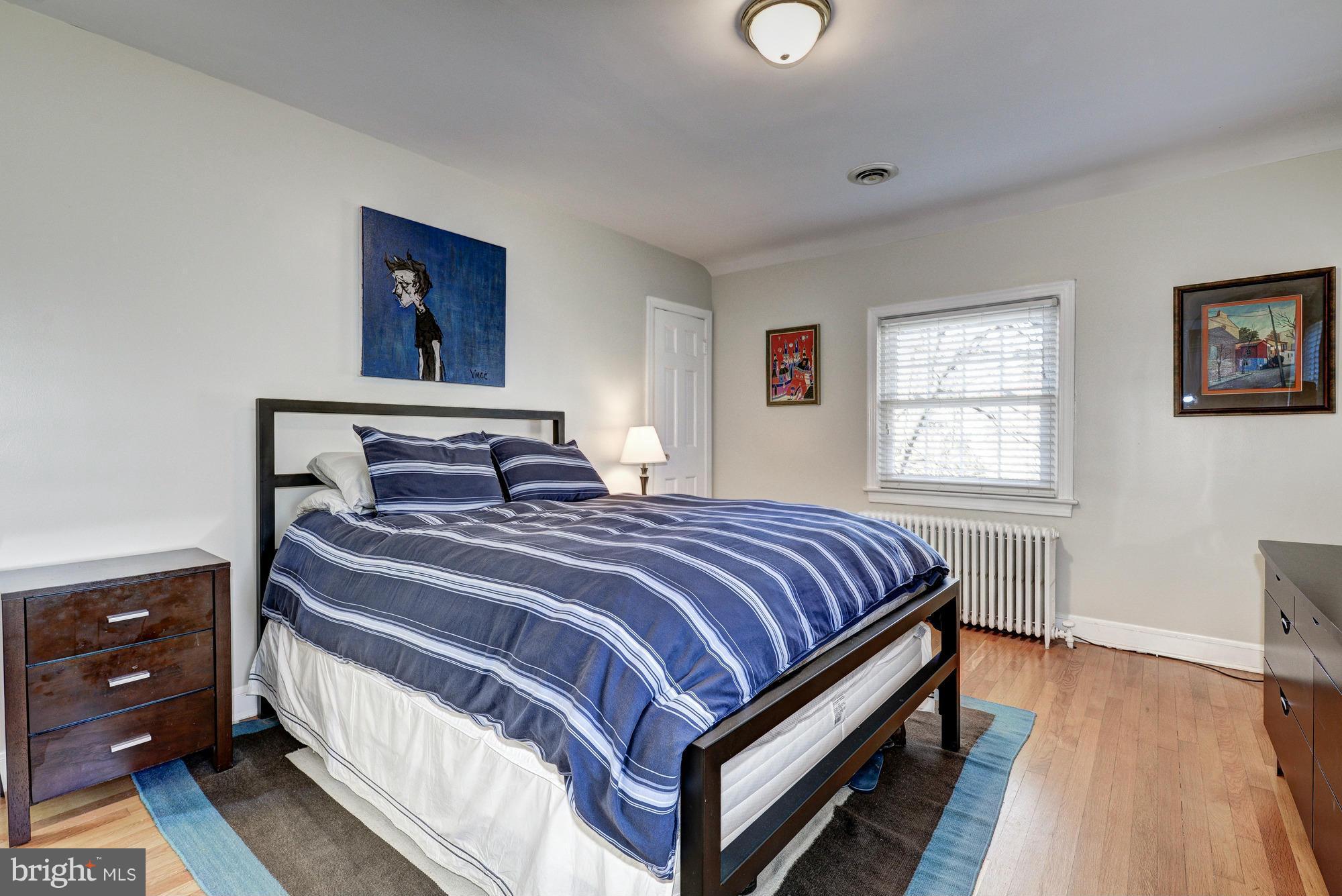 WOODSIDE - Residential