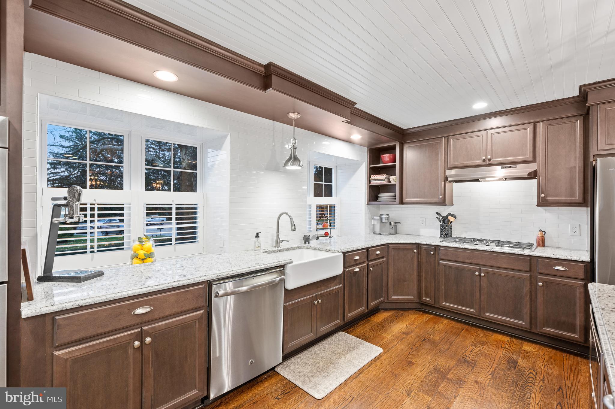 BENJAMIN HILL - Residential