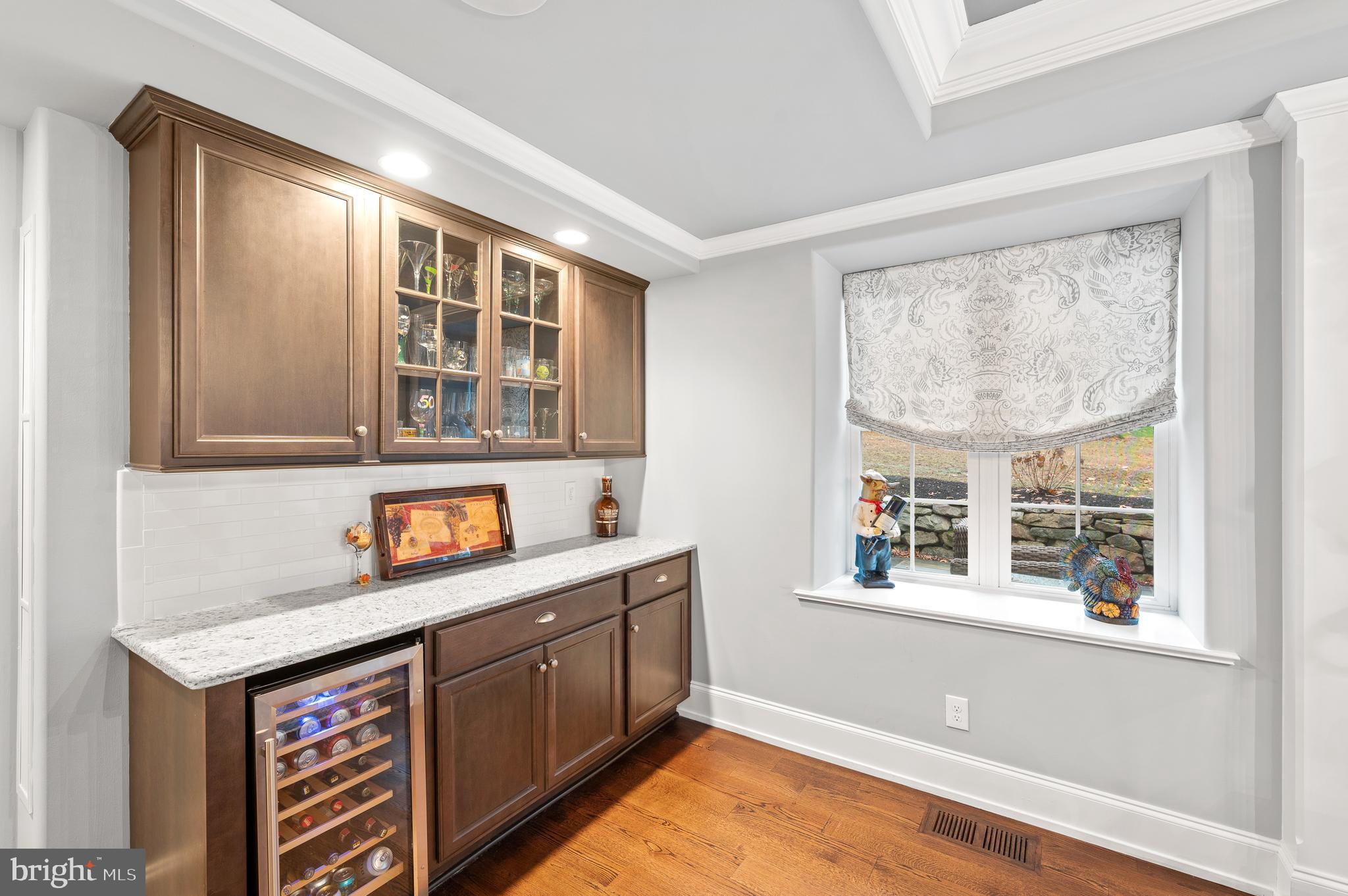 BENJAMIN HILL - Residential