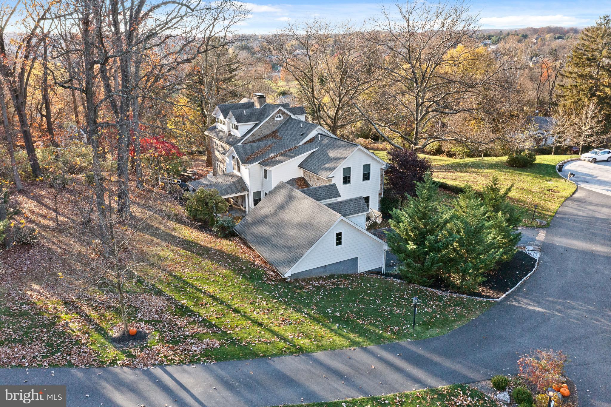 BENJAMIN HILL - Residential