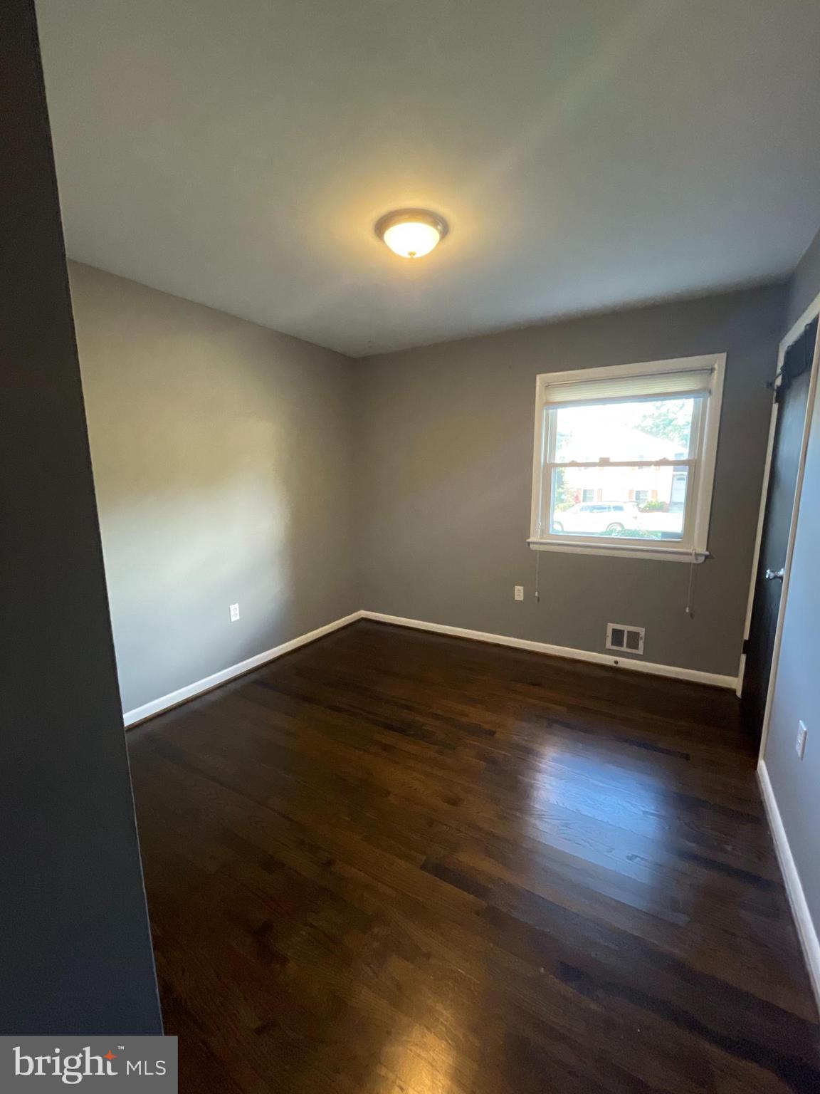 COLLEGE PARK WOODS - Residential Lease