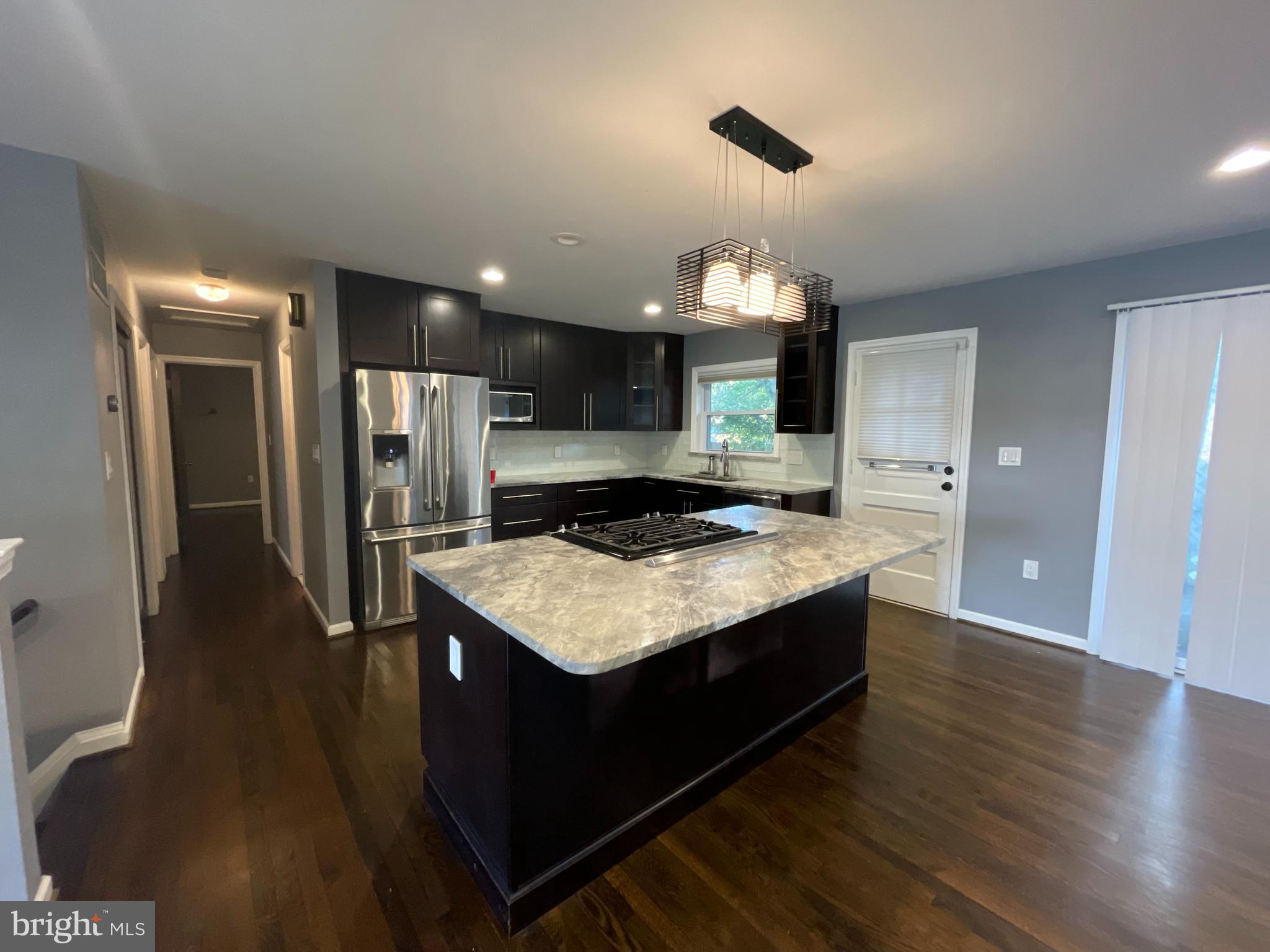 COLLEGE PARK WOODS - Residential Lease