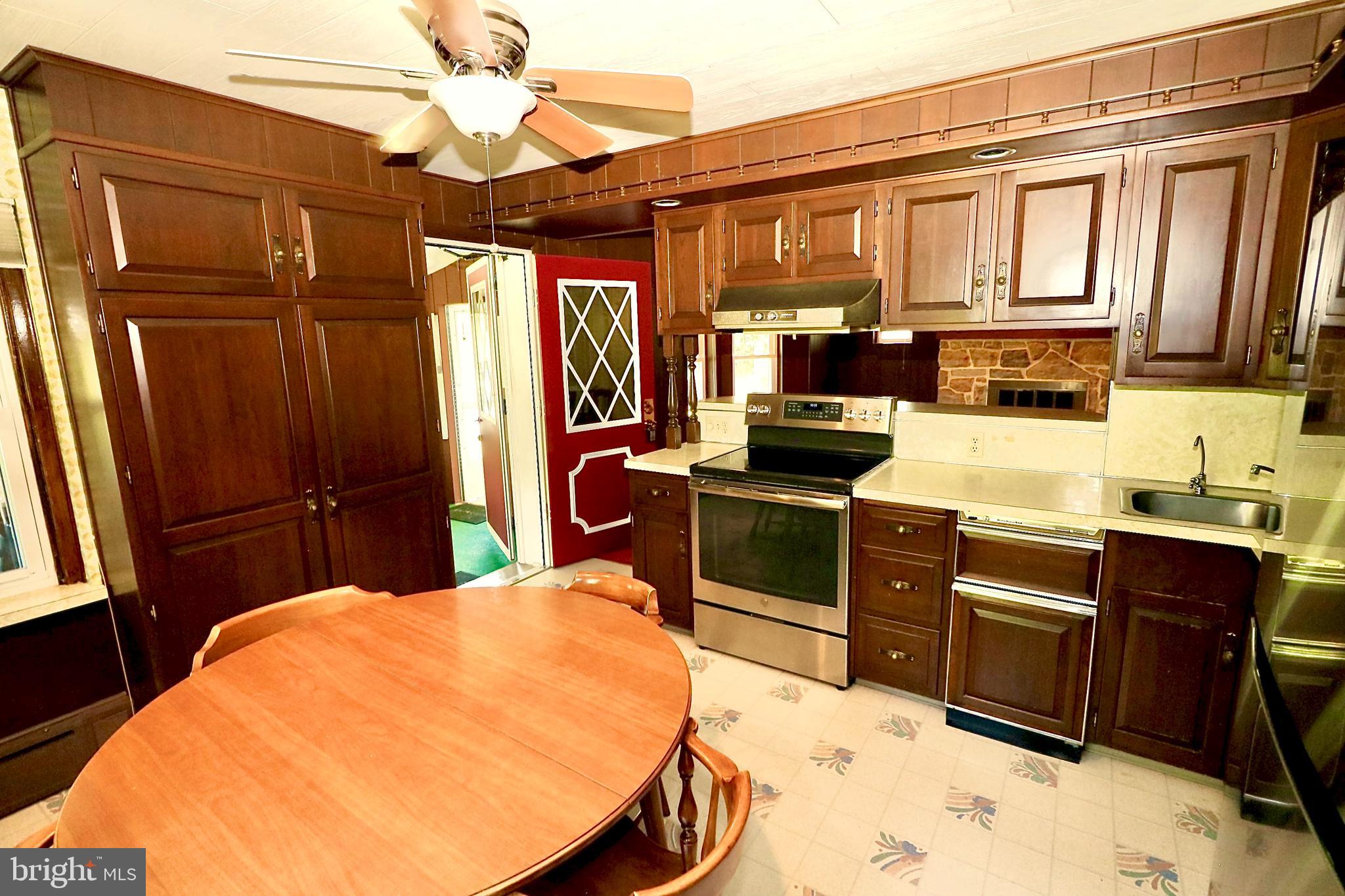 257 VALLEY ROAD