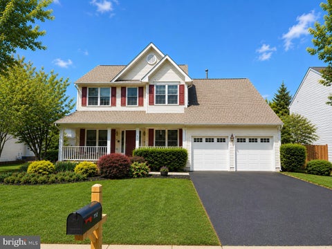 Photo of 110 Alpine Drive SE, LEESBURG, VA 20175 (MLS # VALO2134158)