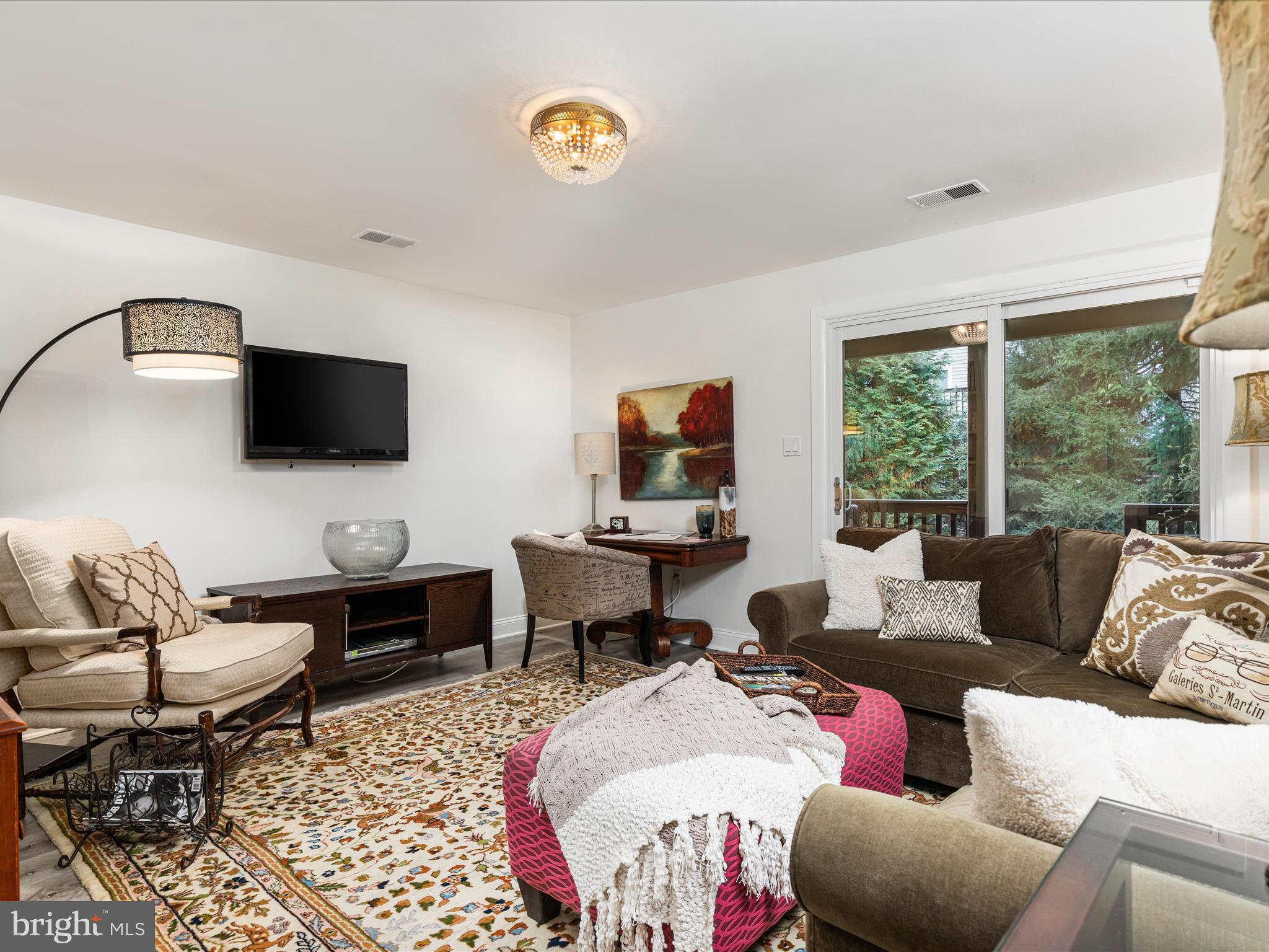 WEDGEWOOD - Residential