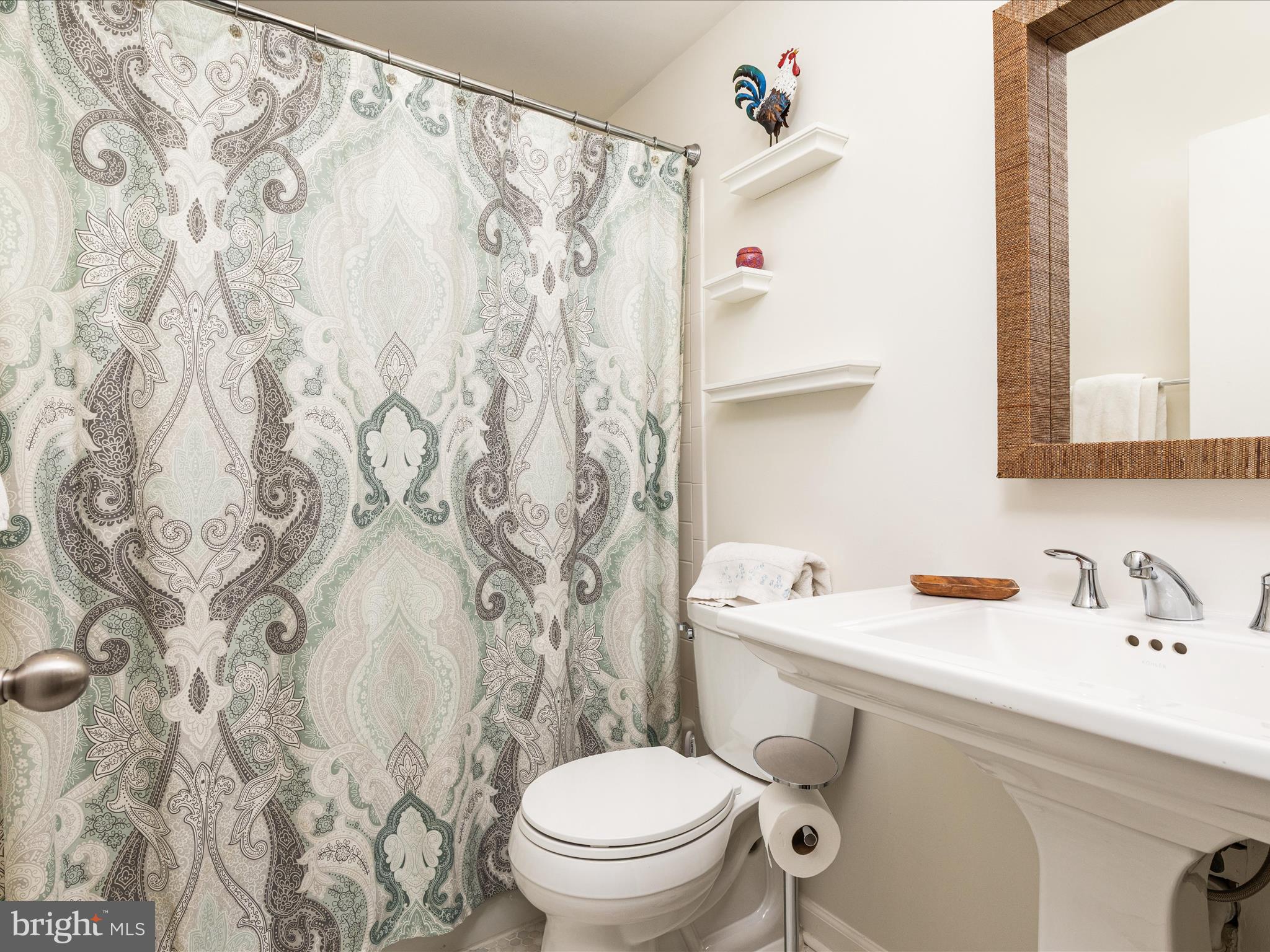 WEDGEWOOD - Residential