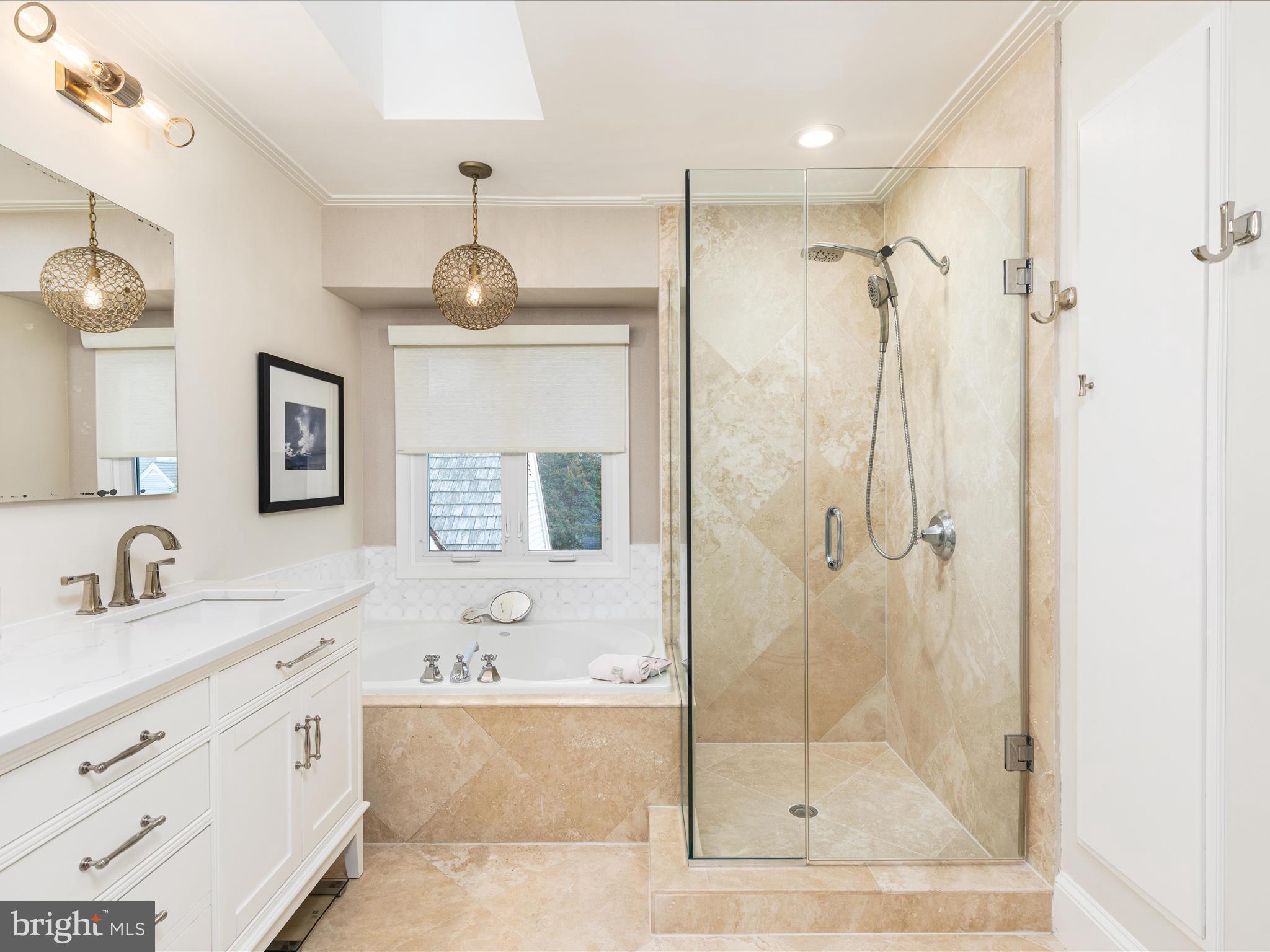 WEDGEWOOD - Residential