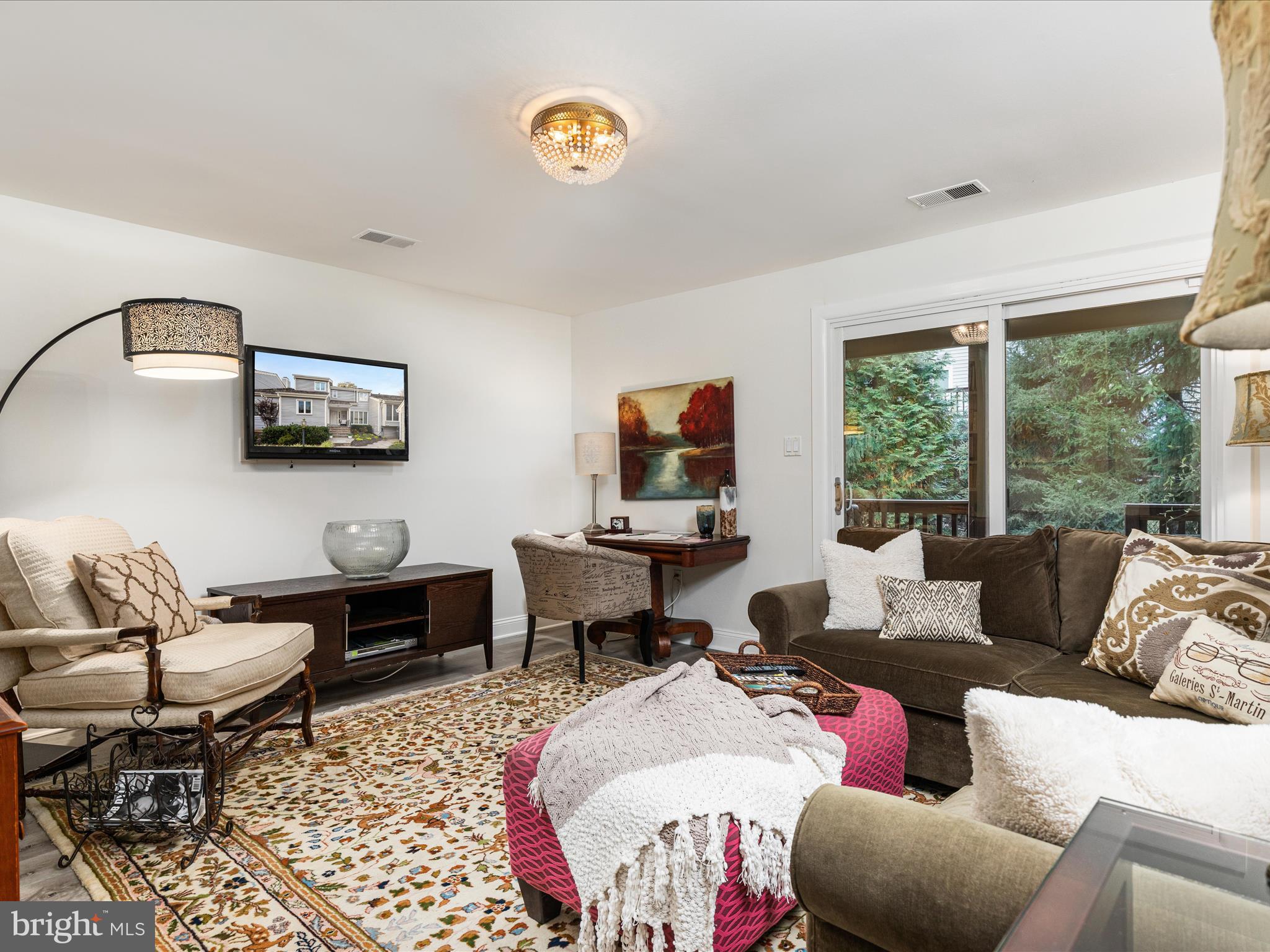 WEDGEWOOD - Residential