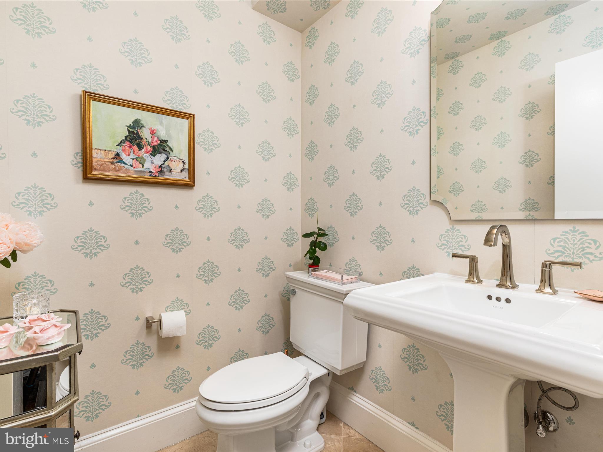 1303 WEDGEWOOD MANOR WAY