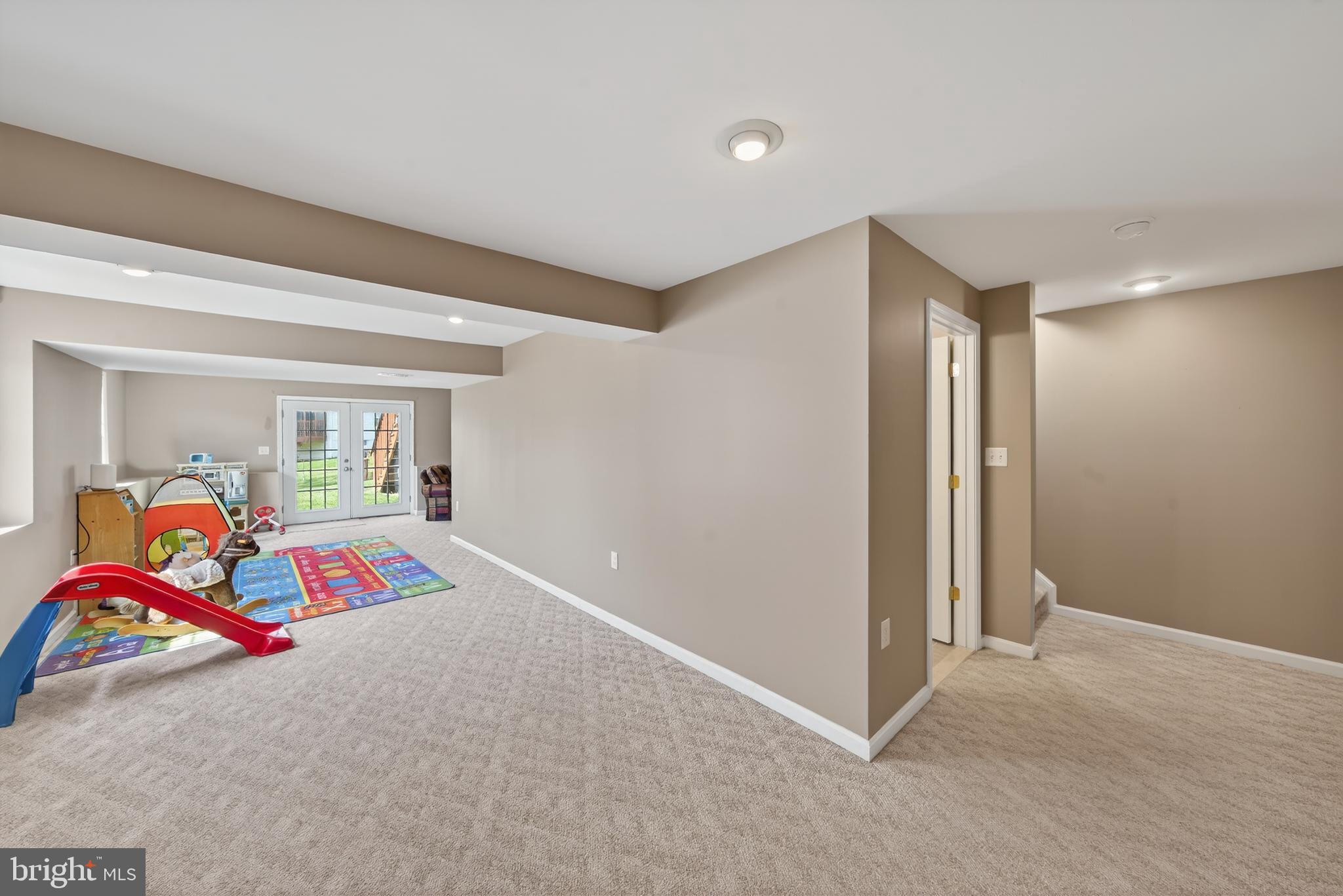 STONEBRIDGE - Residential