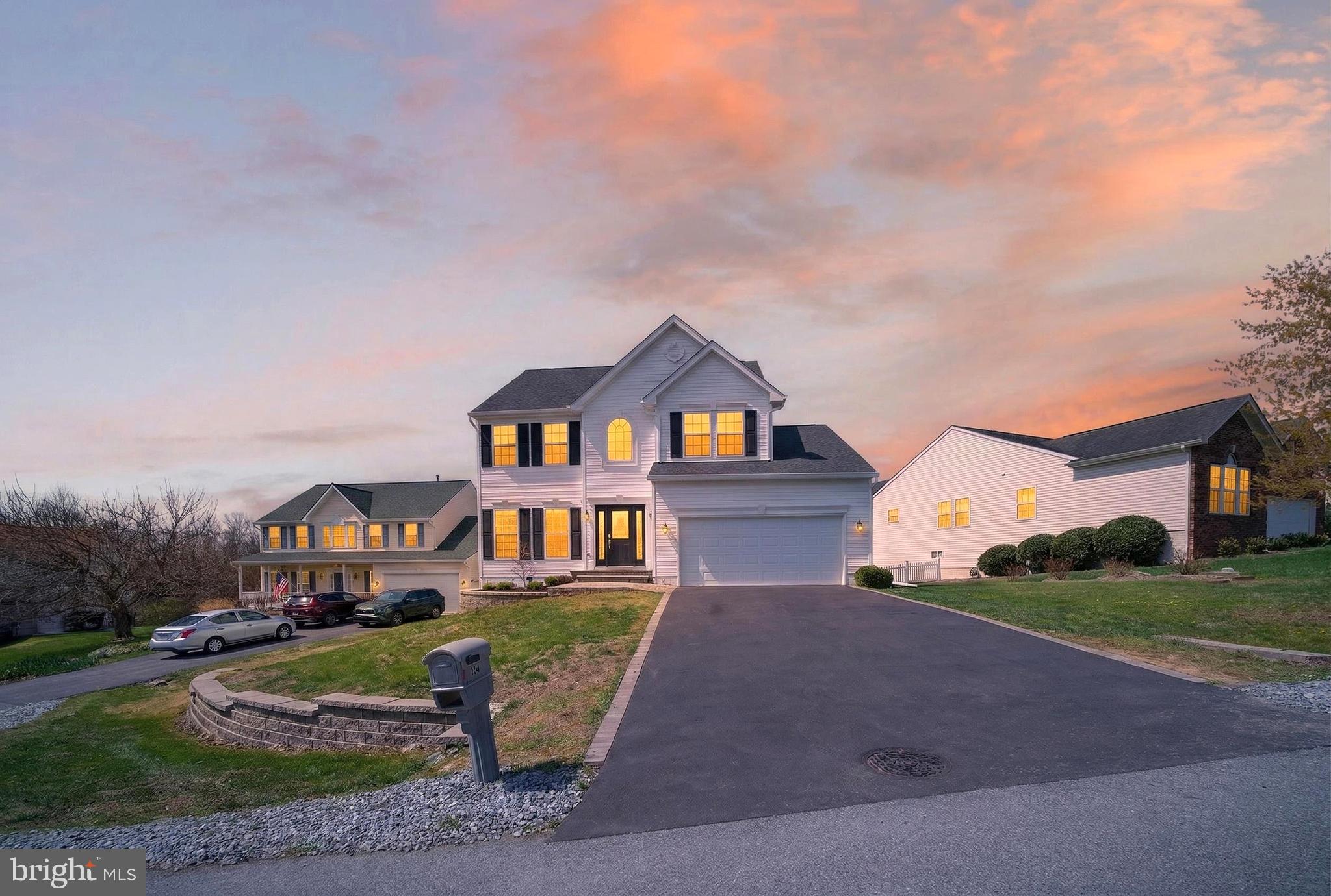 STONEBRIDGE - Residential