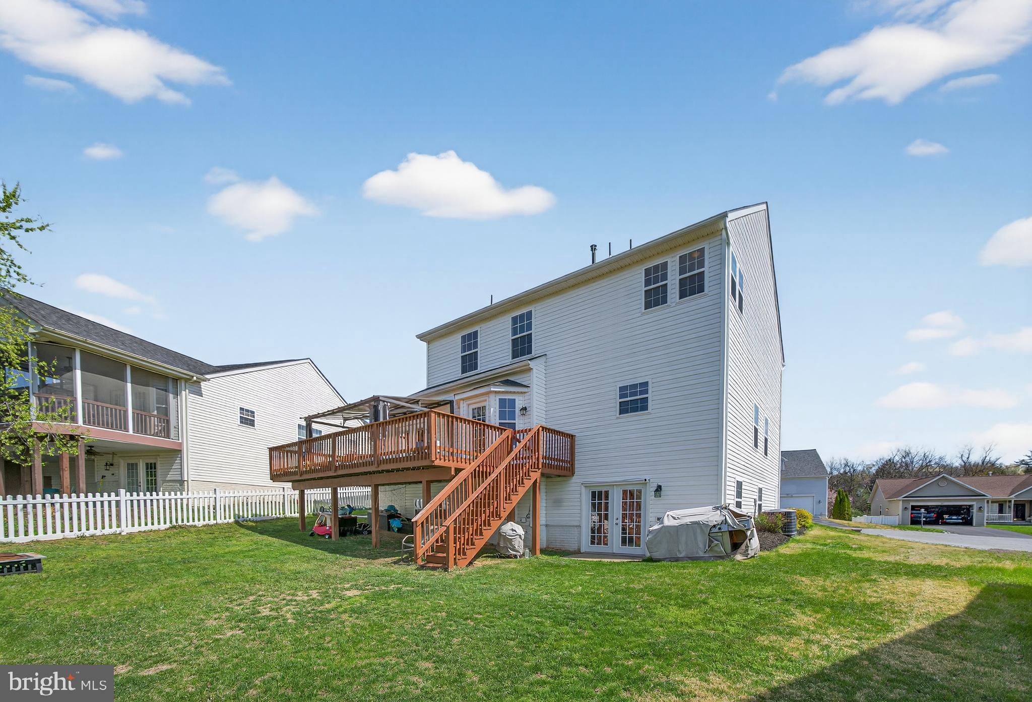 STONEBRIDGE - Residential