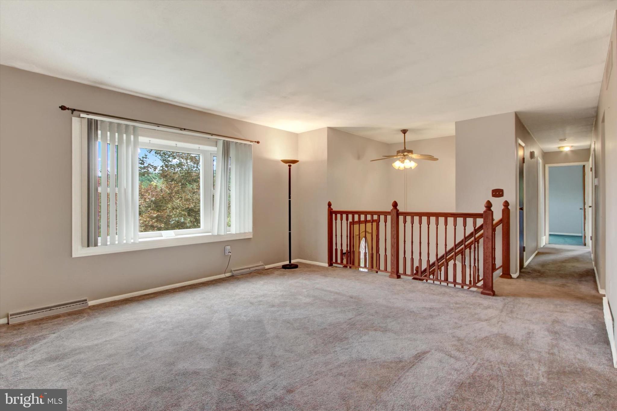 1127 CANADOCHLY RD