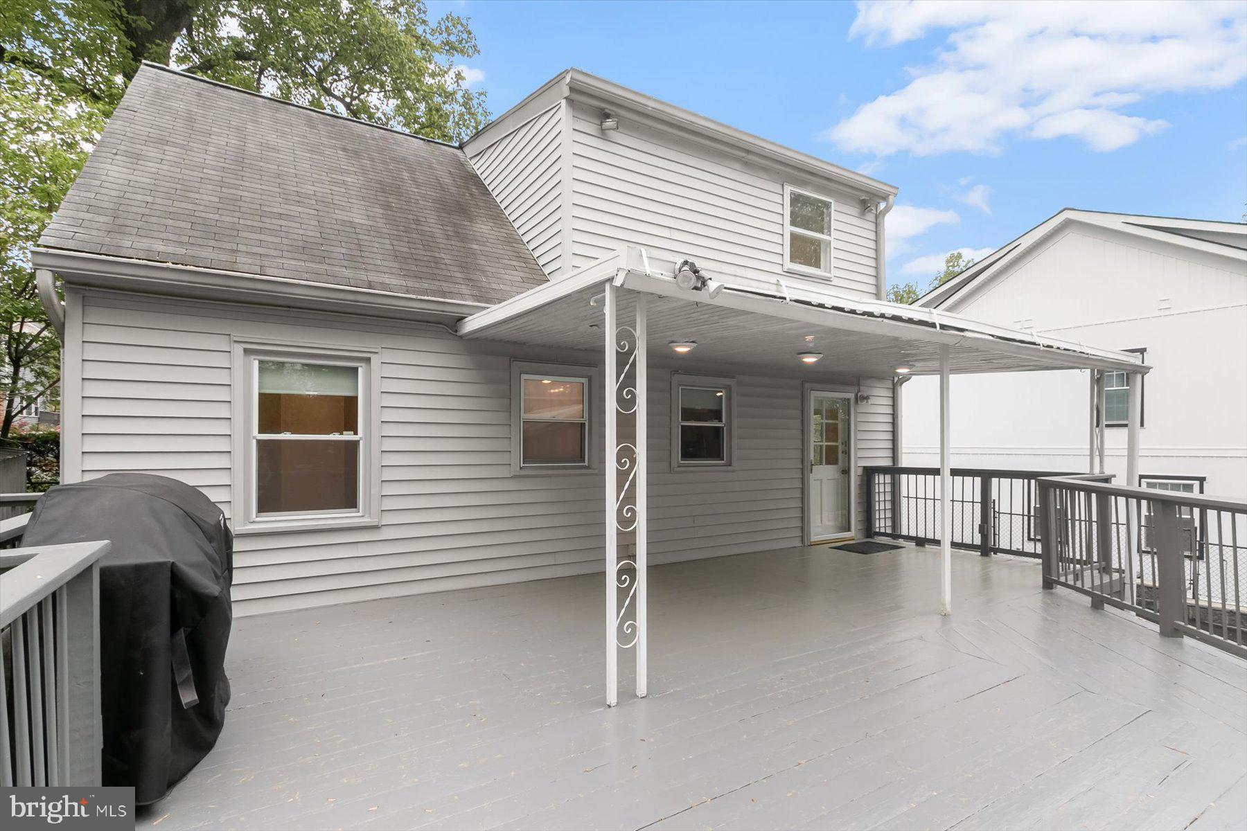 HOMEWOOD - Residential